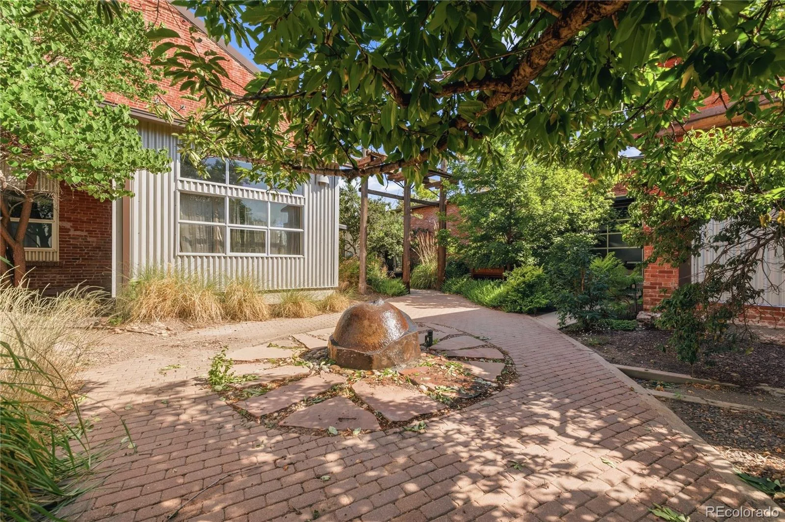 3033 Blake Street #112 Denver CO 80205 | MLS #REC1531995 08092026172521 1600 25