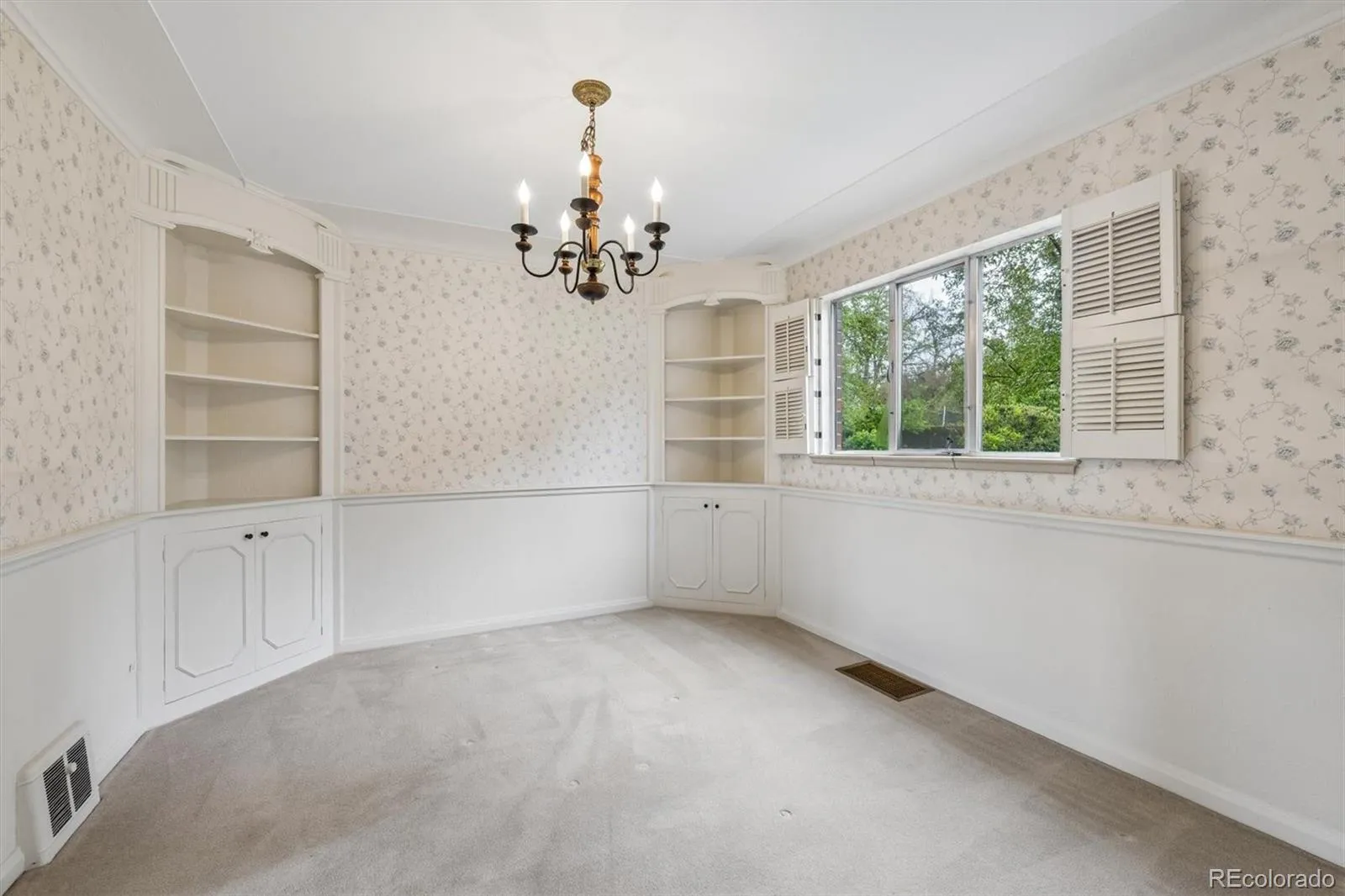 1260 Pontiac Street Denver CO 80220 MLS #REC1532314 05092026030811 1600 11