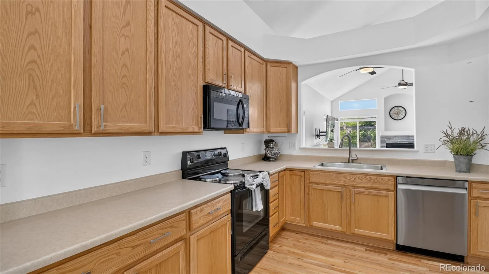 5896 E 129th Place Thornton CO 80602 | MLS #REC1534666 08272026152441 1600 8
