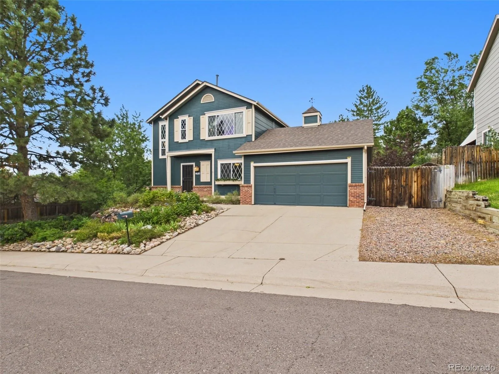 4685 S Raleigh Street Denver CO 80236 MLS #REC1536635 07152026024307 1600 27