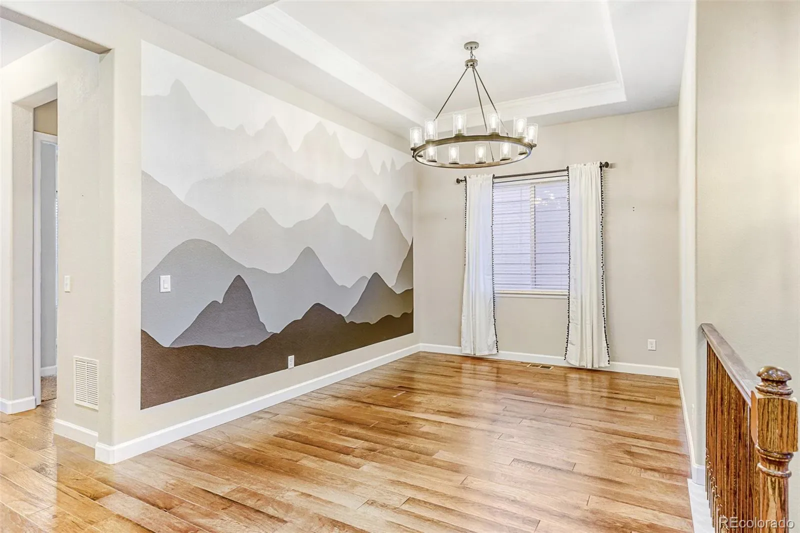9894 Eagle River Street Littleton CO 80125 | MLS #REC1536721 03072026172811 1600 11