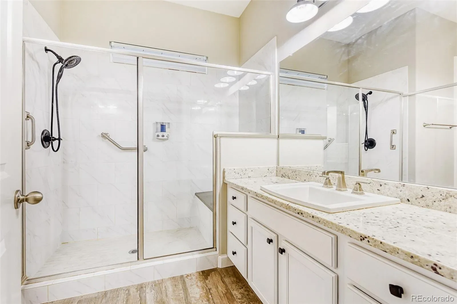9894 Eagle River Street Littleton CO 80125 | MLS #REC1536721 03072026172811 1600 16