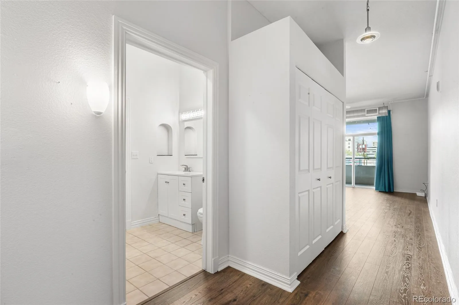 277 N Broadway #206 Denver CO 80203 | MLS #REC1538252 08172026175524 1600 8