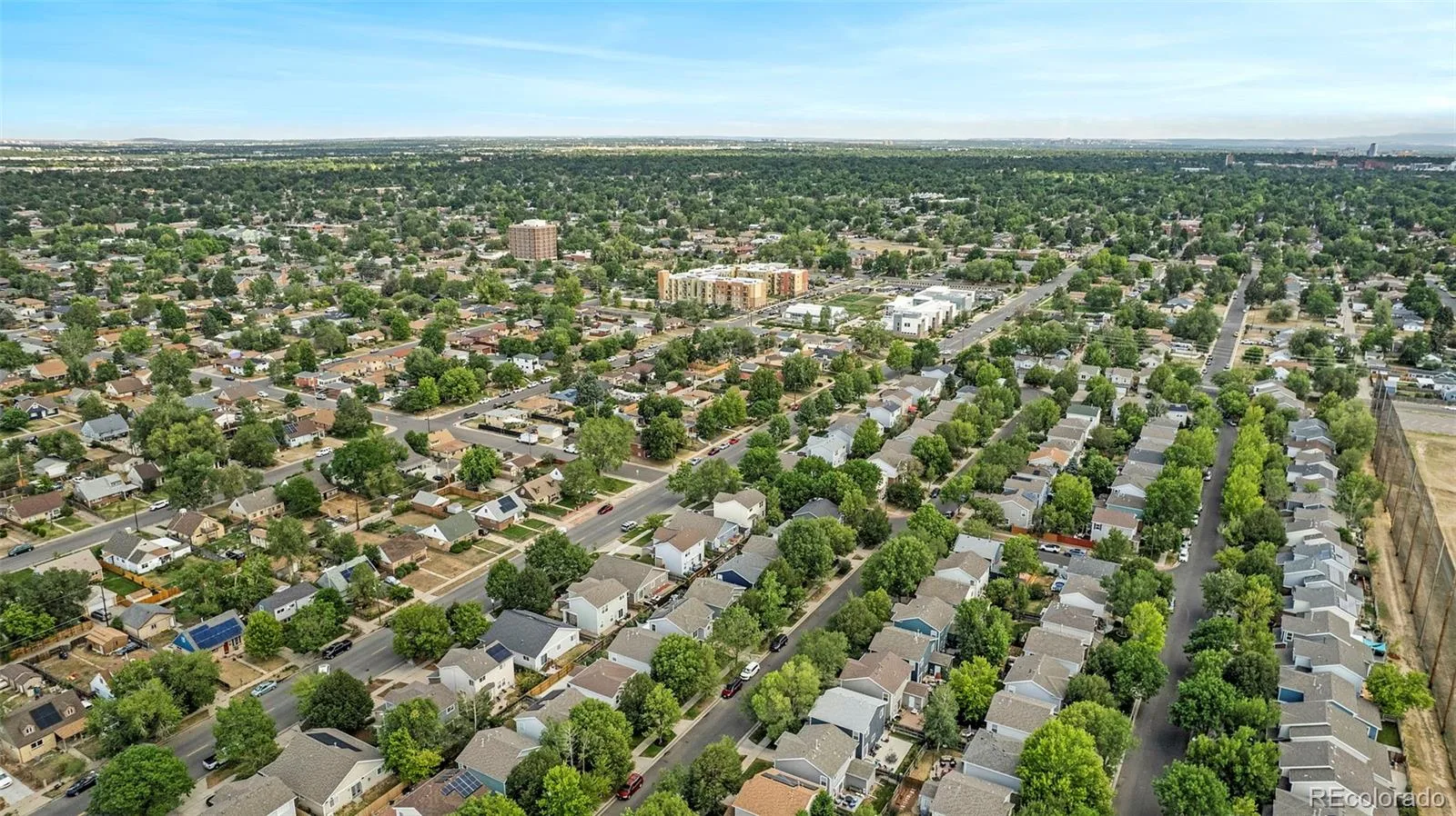 3688 Dexter Court Denver CO 80207 MLS #REC1538725 07262026174331 1600 42