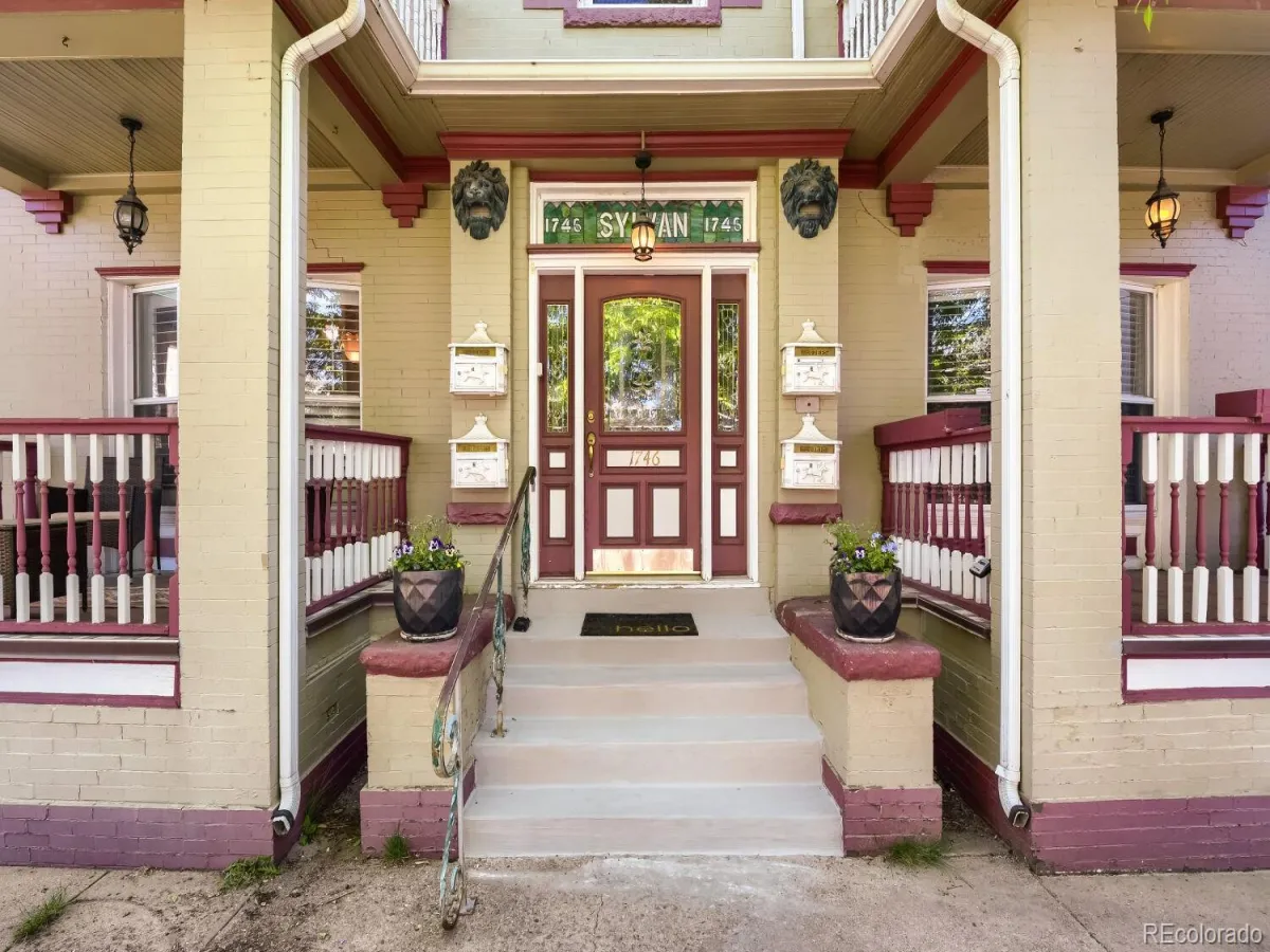 1746 N Franklin Street #4 Denver CO 80218 MLS #REC1540051 05152026193525 1200 1