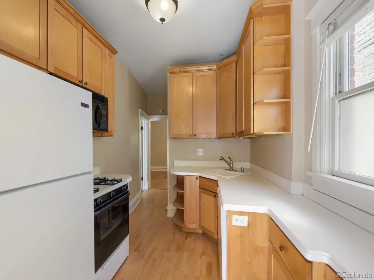 1746 N Franklin Street #4 Denver CO 80218 MLS #REC1540051 05152026193525 1200 13
