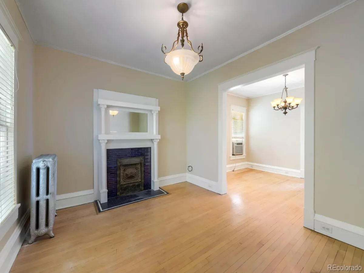 1746 N Franklin Street #4 Denver CO 80218 MLS #REC1540051 05152026193525 1200 6