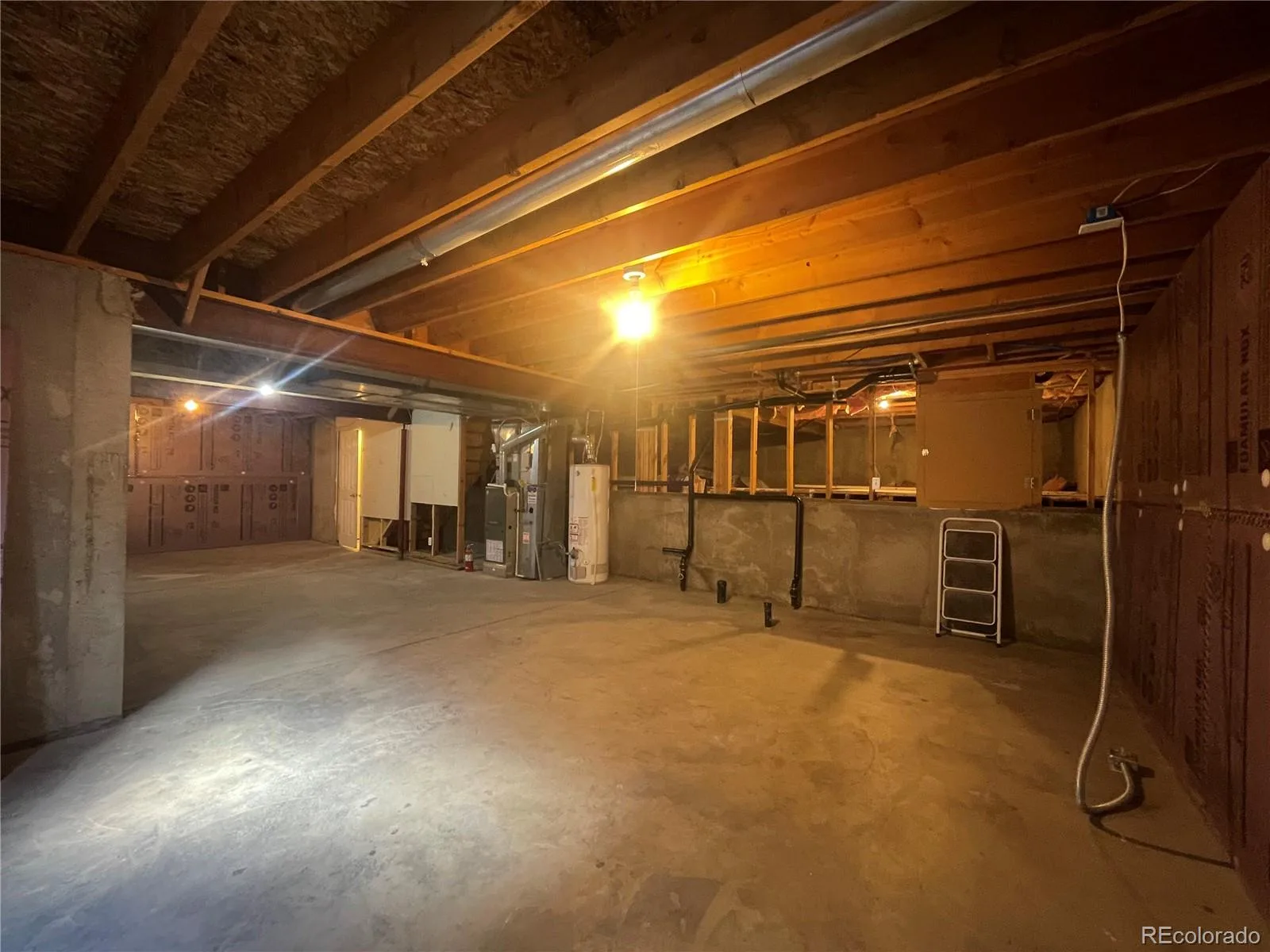 14906 E 52nd Avenue Denver CO 80239 | MLS #REC1540834 08272026190206 1600 28