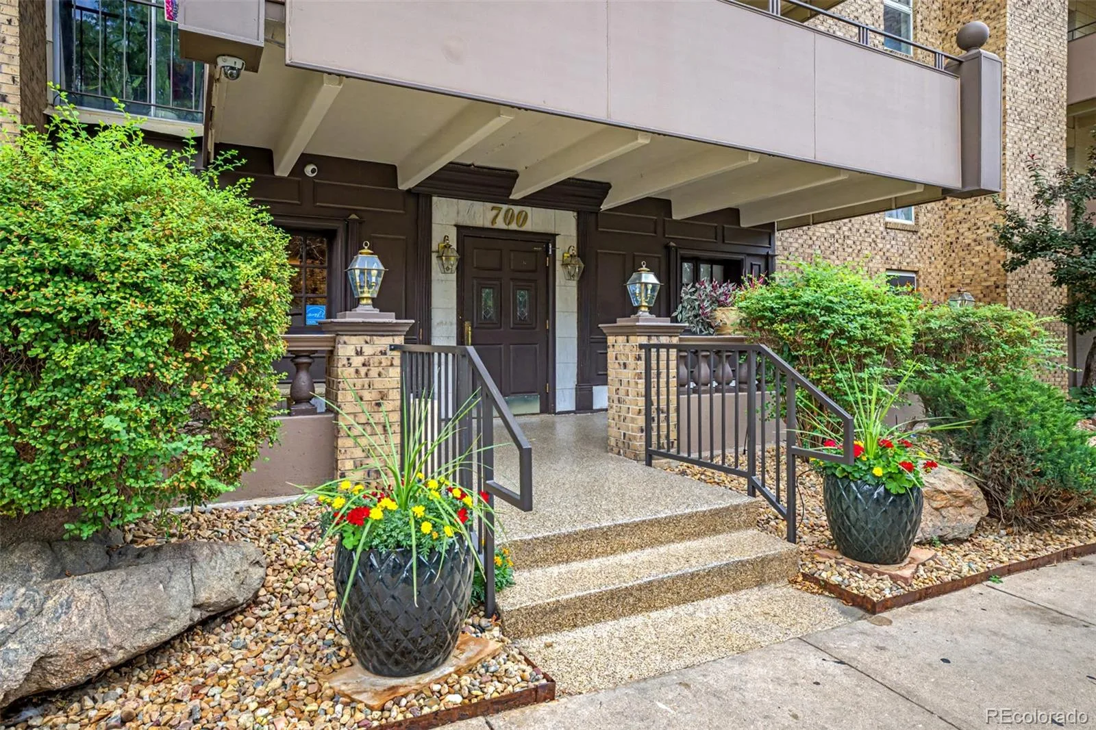 700 N Washington Street #202 Denver CO 80203 | MLS #REC1542167 10172026011222 1600 26