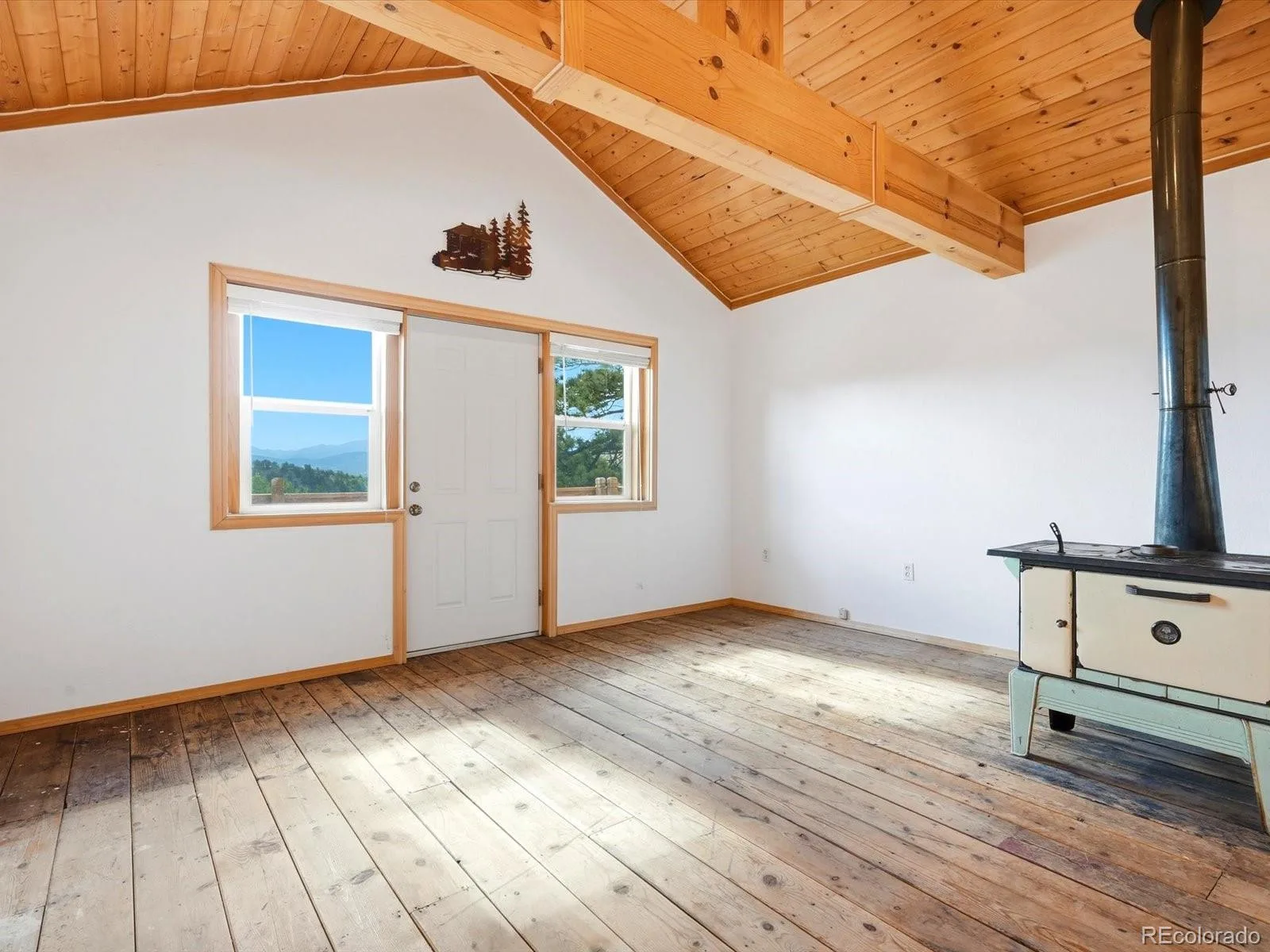 200 Raptor Point Road Golden CO 80403 | MLS #REC1543008 08232026201451 1600 12