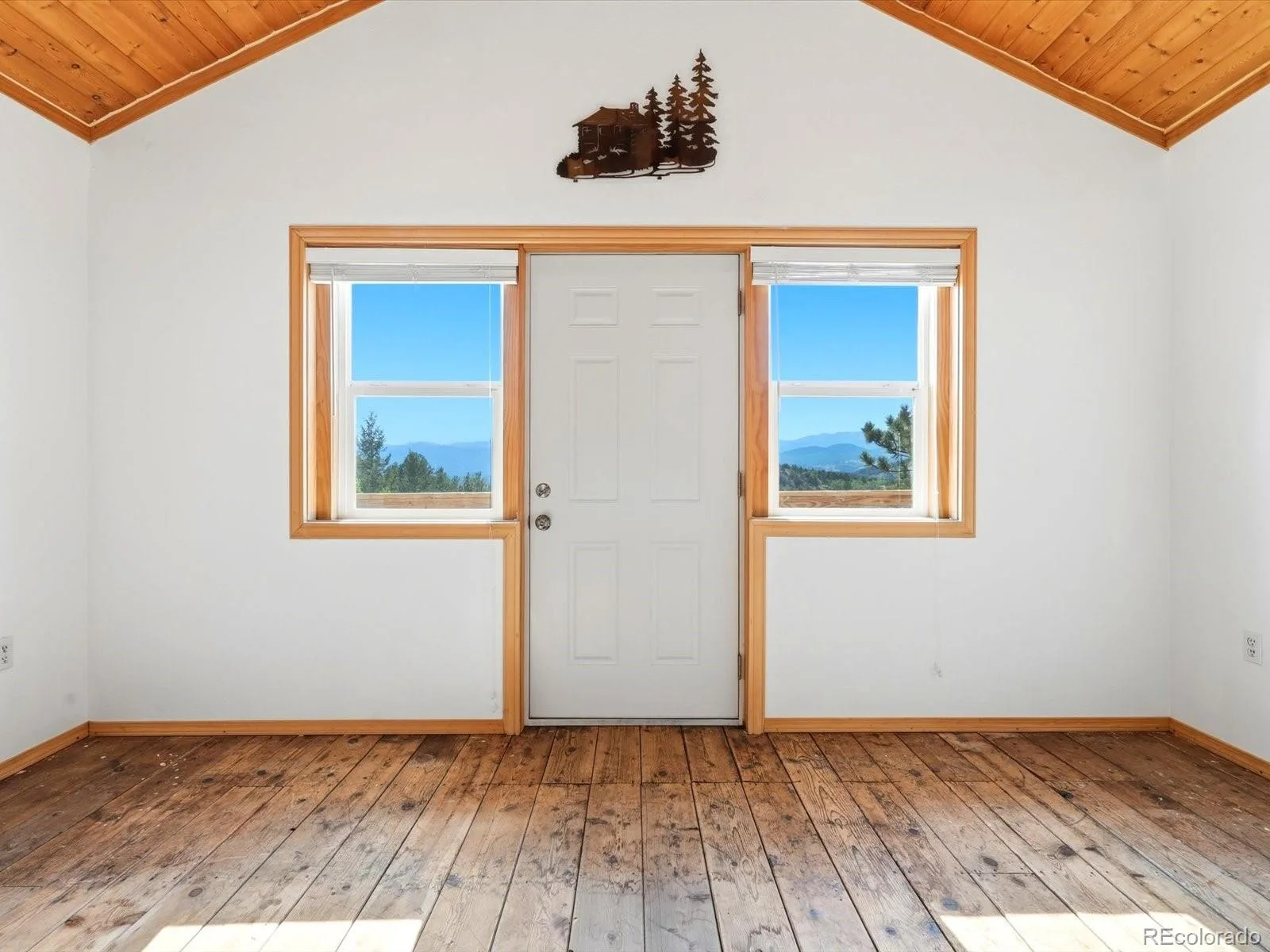 200 Raptor Point Road Golden CO 80403 | MLS #REC1543008 08232026201451 1600 9