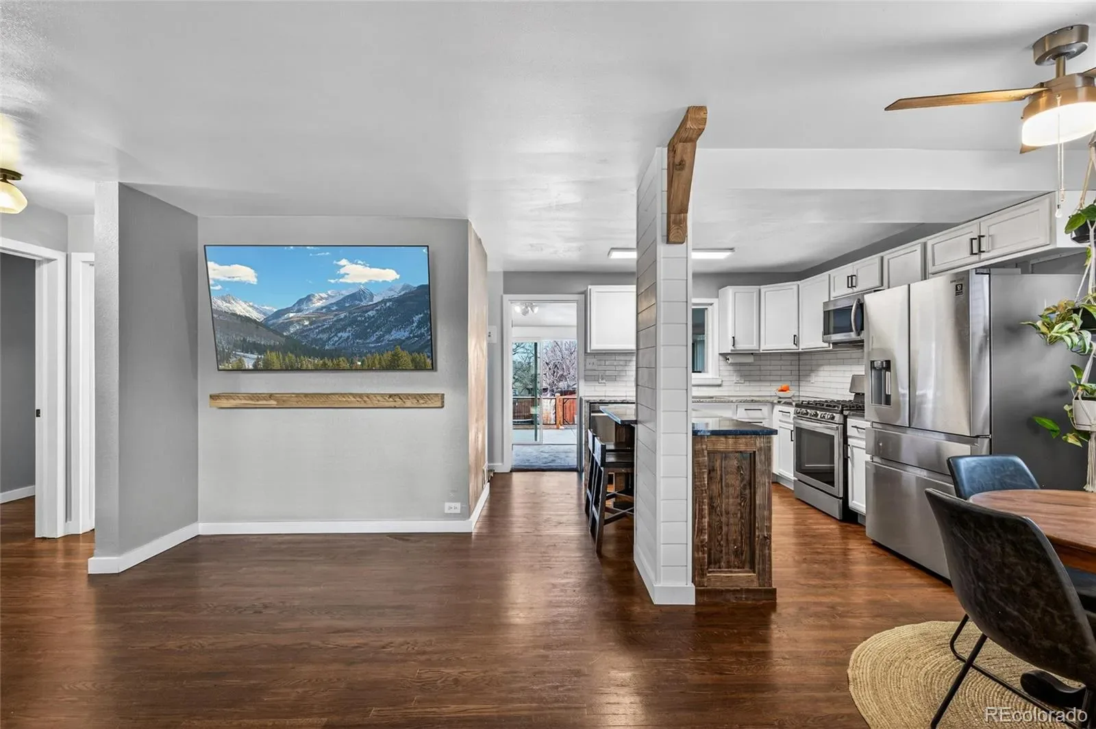 03252026033507 1600 8