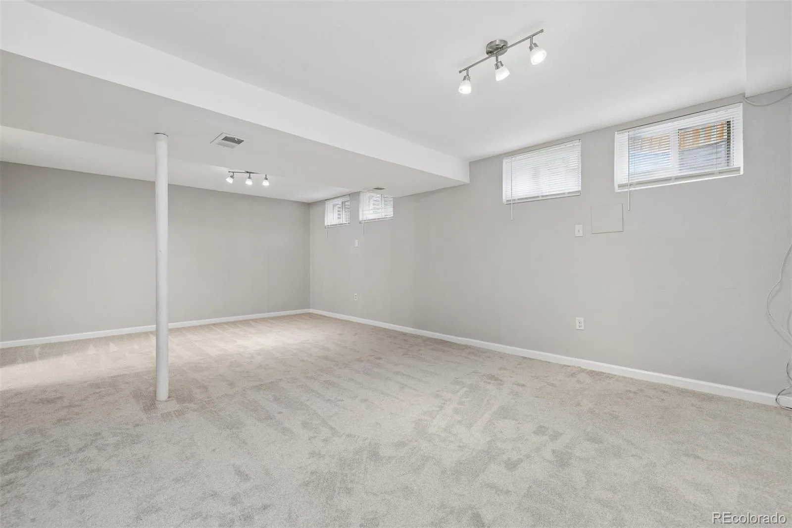1145 S Oneida Street #D Denver CO 80224 MLS #REC1546798 07112026132149 1600 11