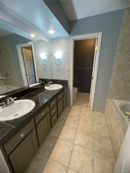 3750 E Kettle Avenue Centennial CO 80122 MLS #REC1546863 04242026143726 800 26