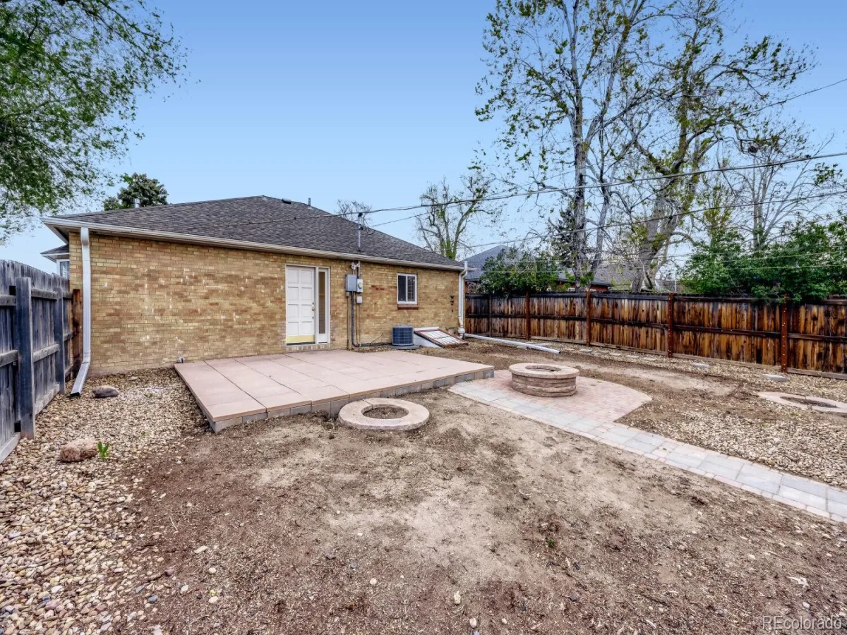 1600 Xanthia Street Denver CO 80220 MLS #REC1550472 04172026075233 1200 19