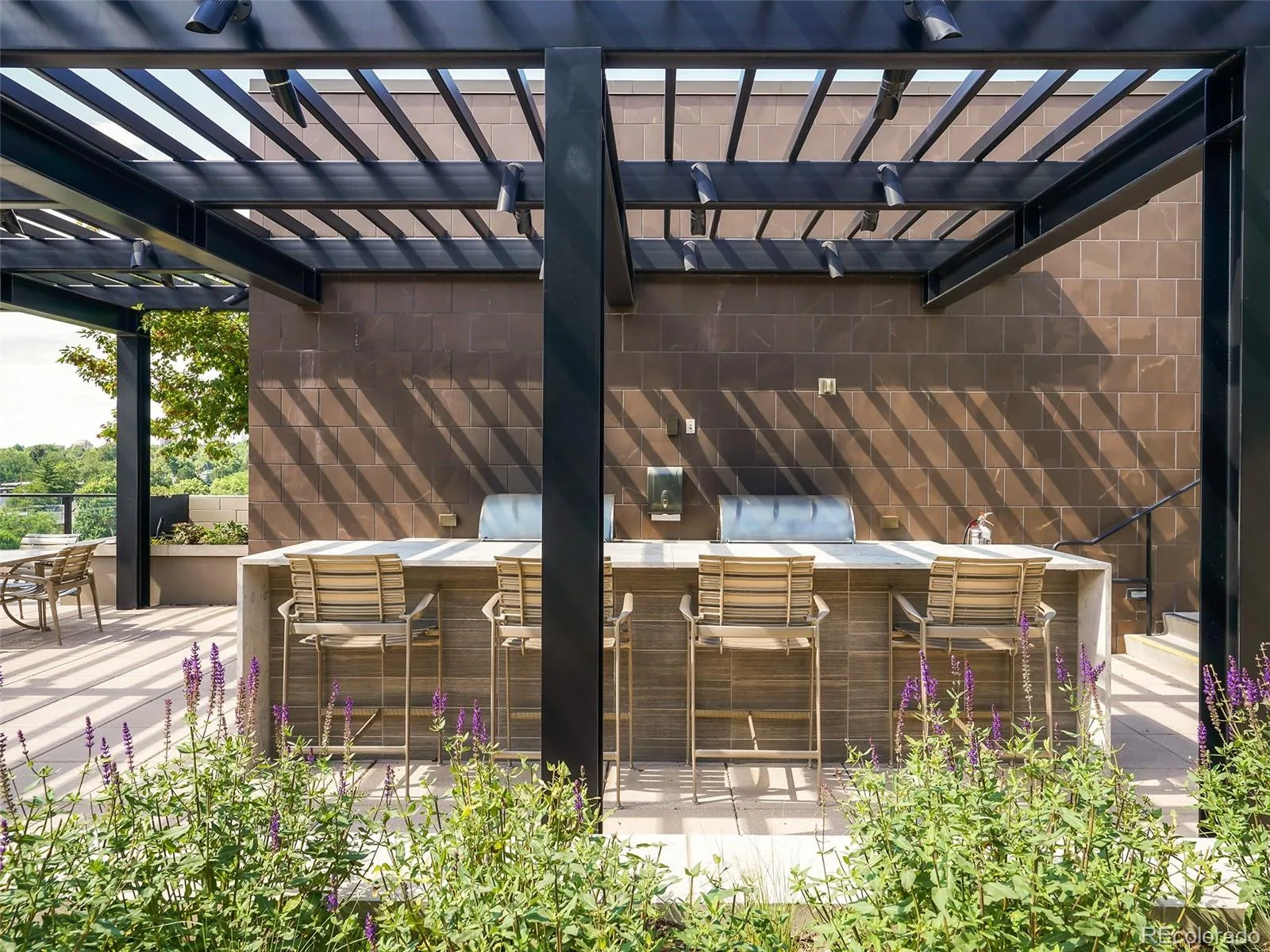 250 Columbine Street #307 Denver CO 80206 | MLS #REC1554466 09022026224647 1600 20