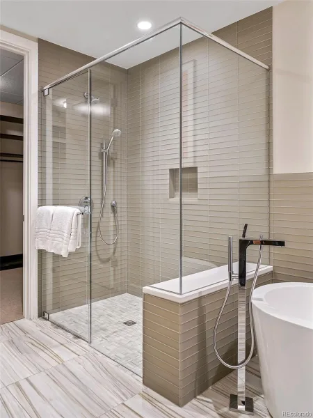 250 Columbine Street #307 Denver CO 80206 | MLS #REC1554466 09022026224647 800 16