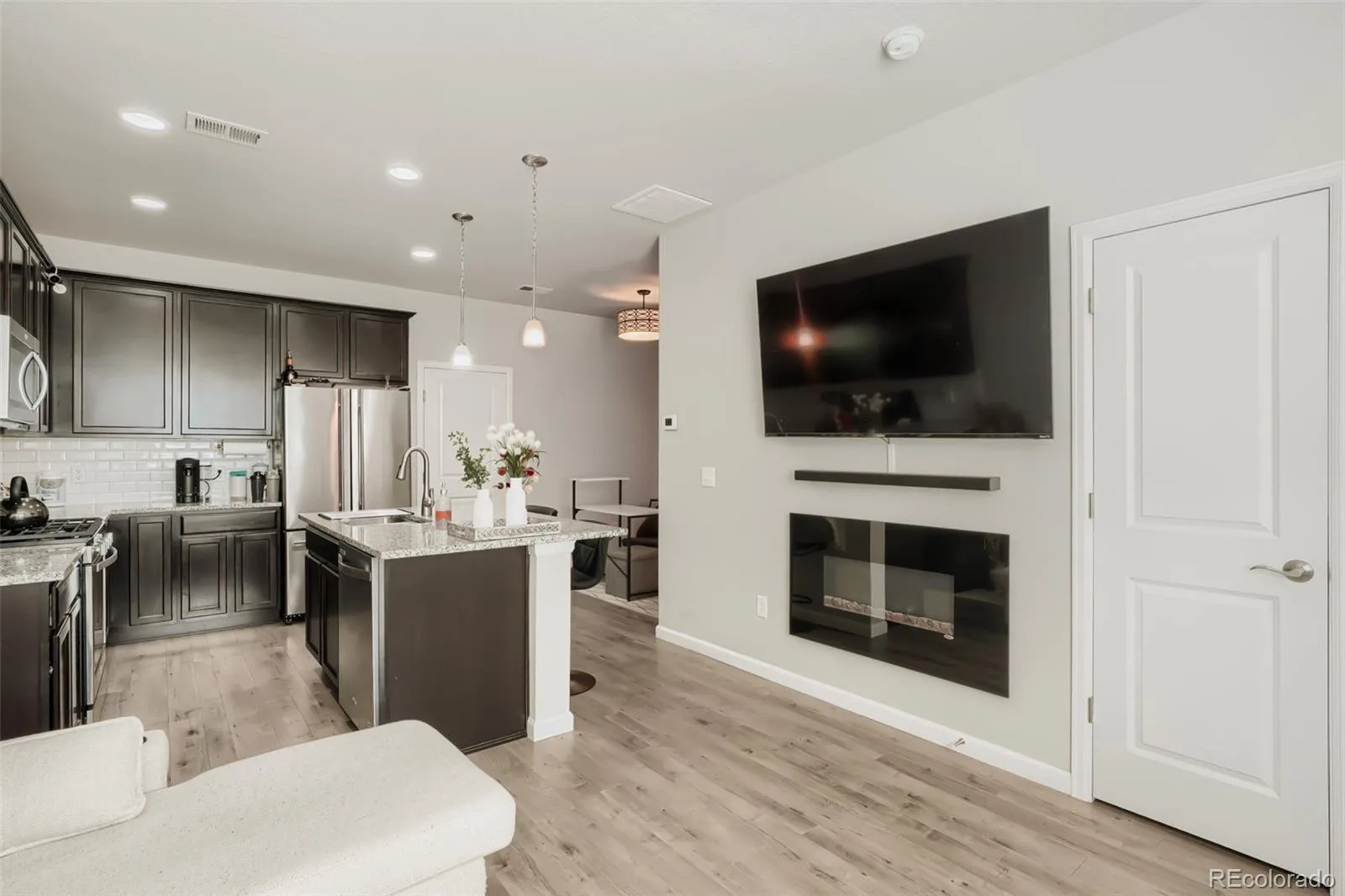15476 W 64th Loop #B Arvada CO 80007 | MLS #REC1554572 08032026163832 1600 10