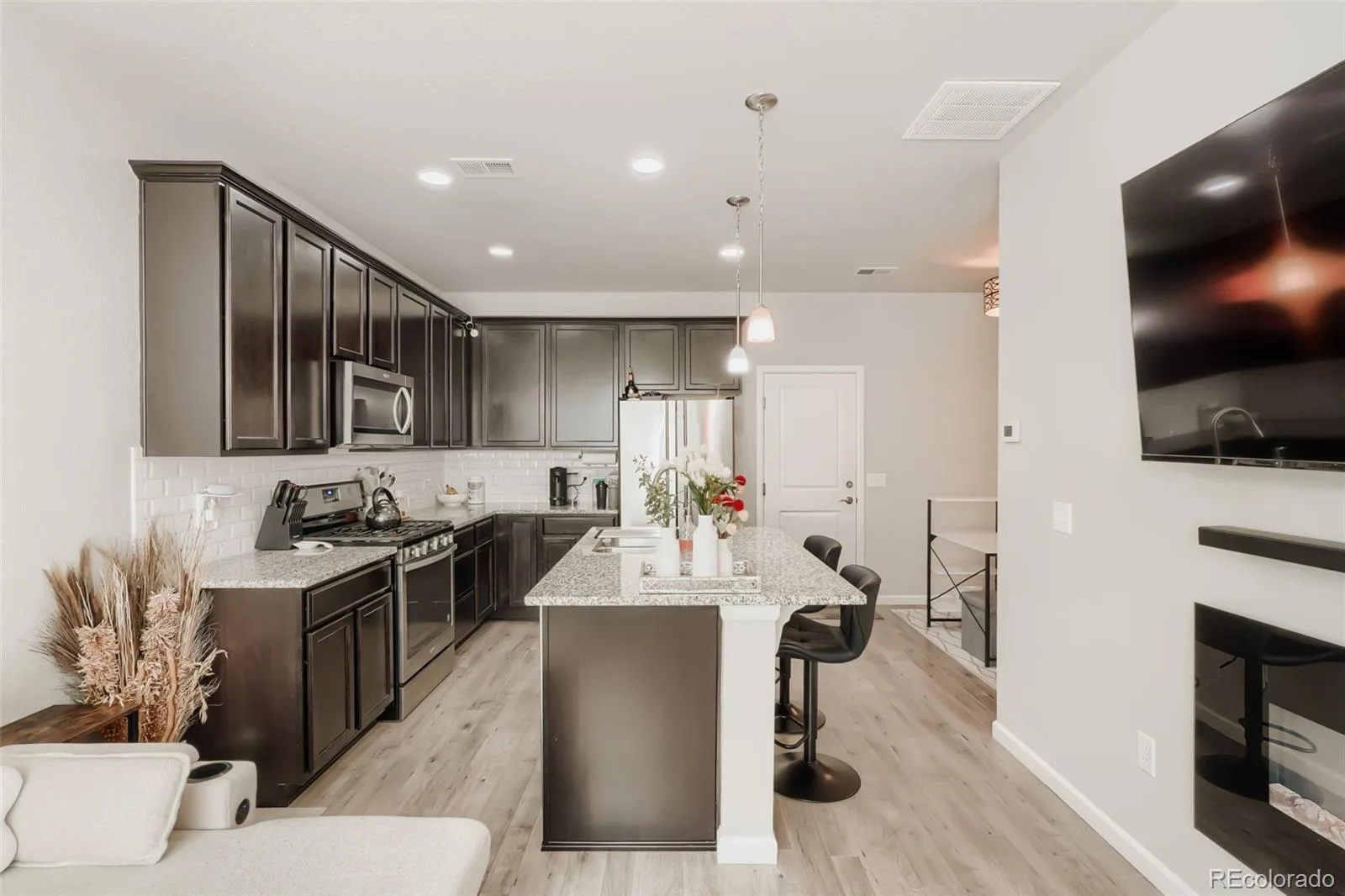 15476 W 64th Loop #B Arvada CO 80007 | MLS #REC1554572 08032026163832 1600 15