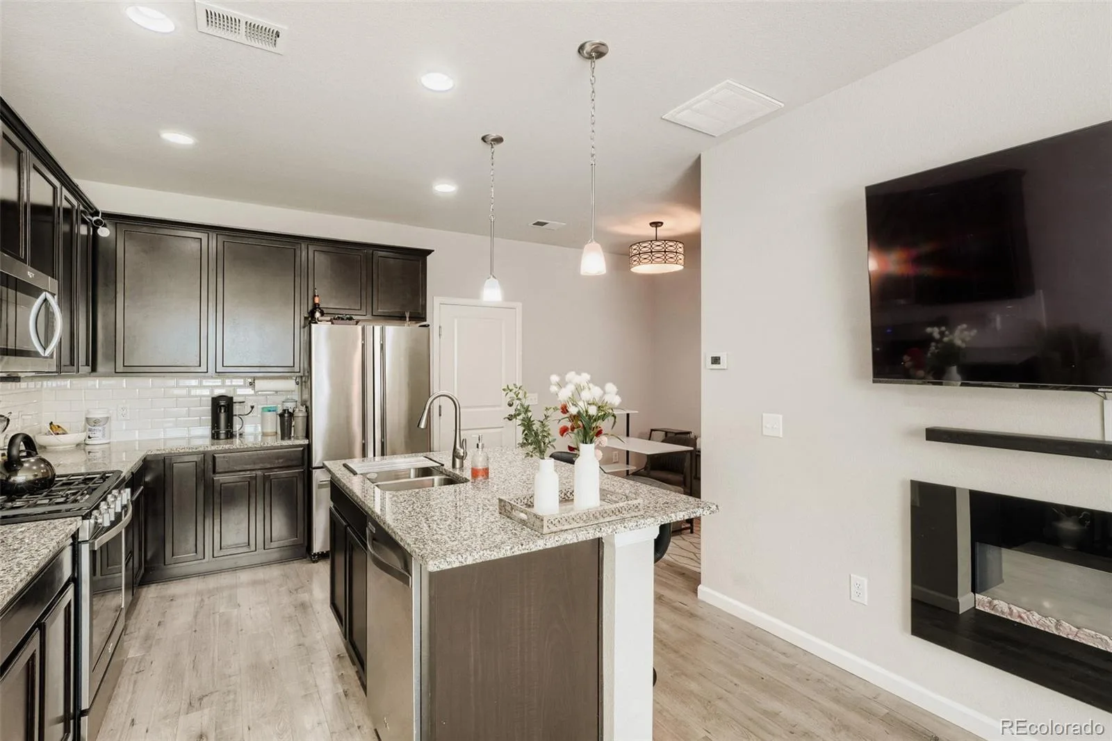 15476 W 64th Loop #B Arvada CO 80007 | MLS #REC1554572 08032026163832 1600 2