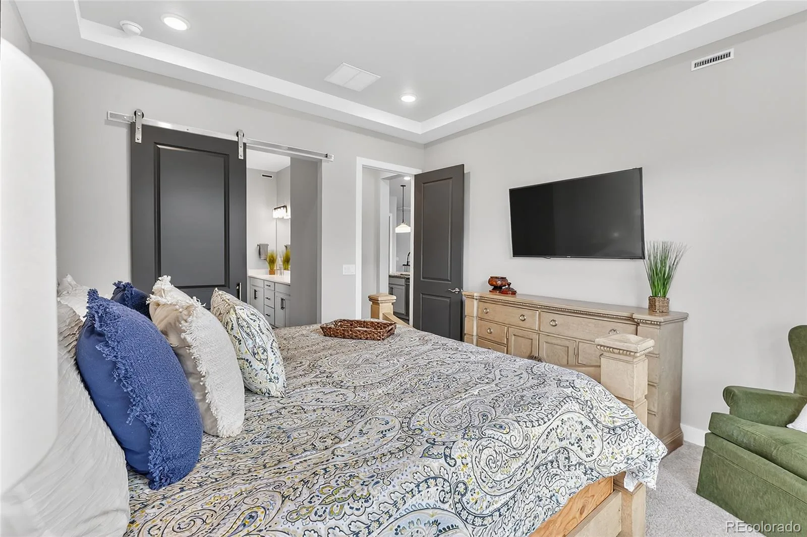 8548 S Quatar Street Aurora CO 80016 | MLS #REC1556327 06022026205822 1600 13