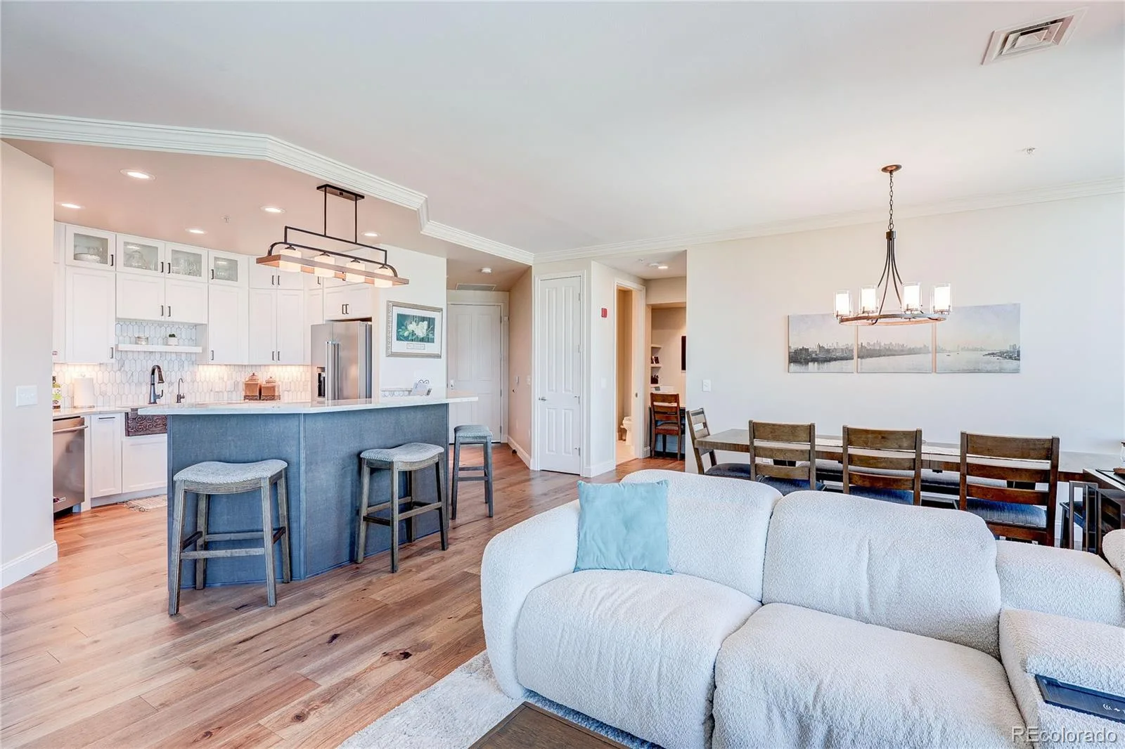 8100 E Union Avenue #1806 Denver CO 80237 | MLS #REC1557246 08042026185535 1600 11