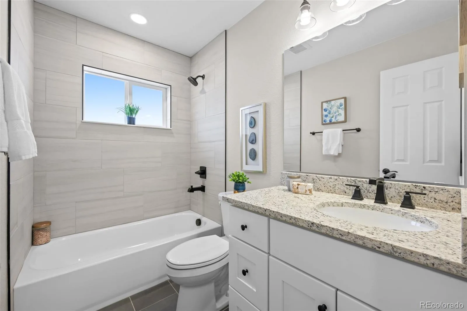 17419 E Whitaker Drive Aurora CO 80015 | MLS #REC1561108 07092026201235 1600 21