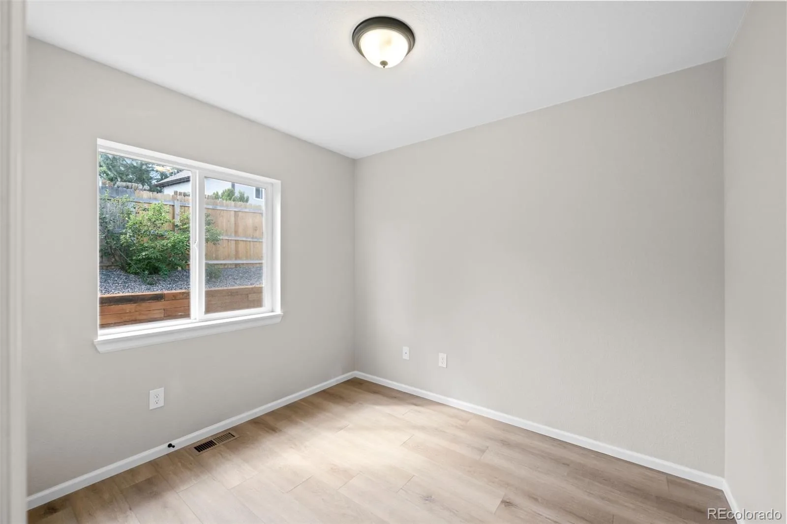 17419 E Whitaker Drive Aurora CO 80015 | MLS #REC1561108 07092026201235 1600 25