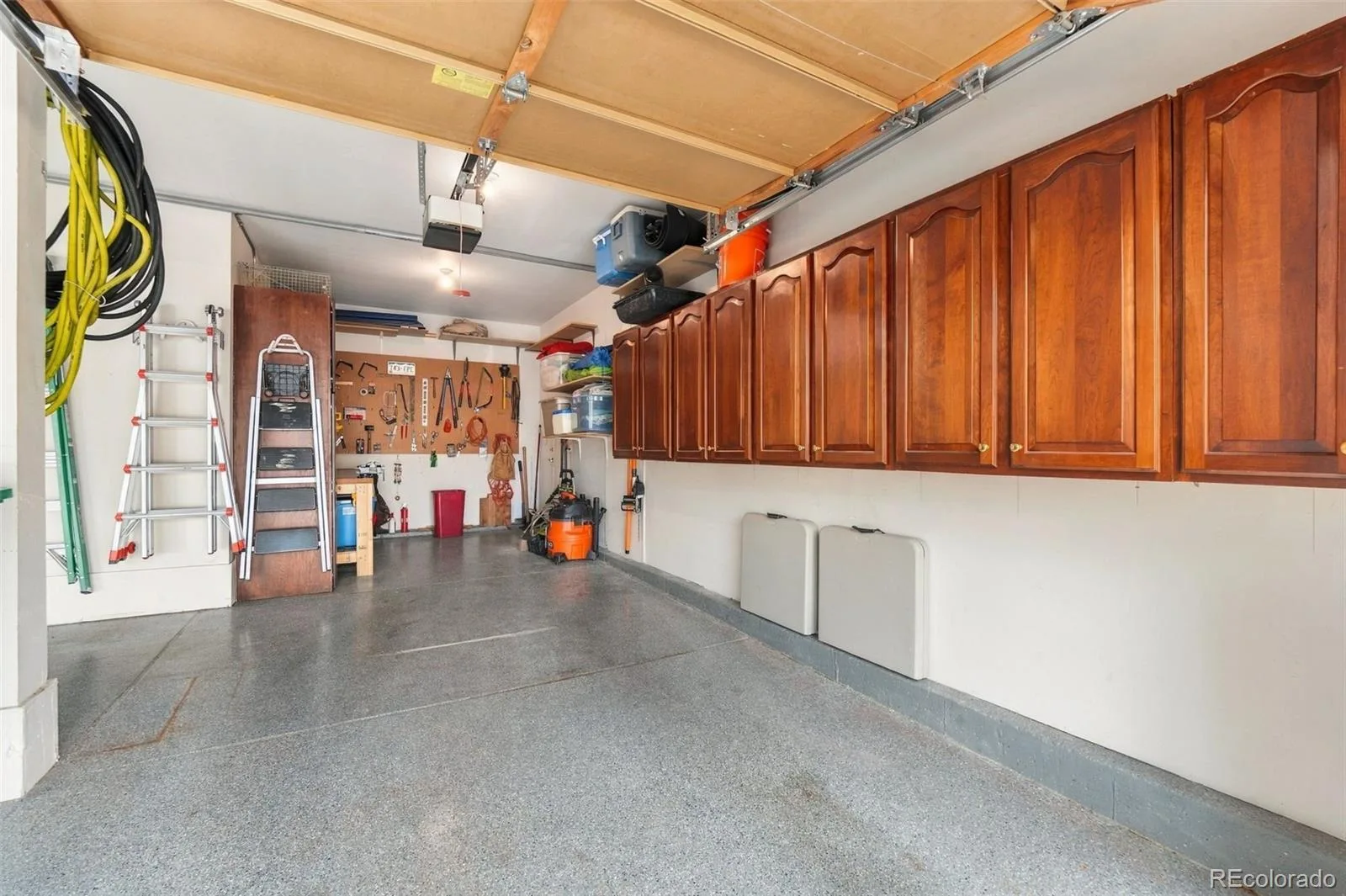 5643 S Ventura Court Centennial CO 80015 | MLS #REC1562167 10142026185027 1600 37