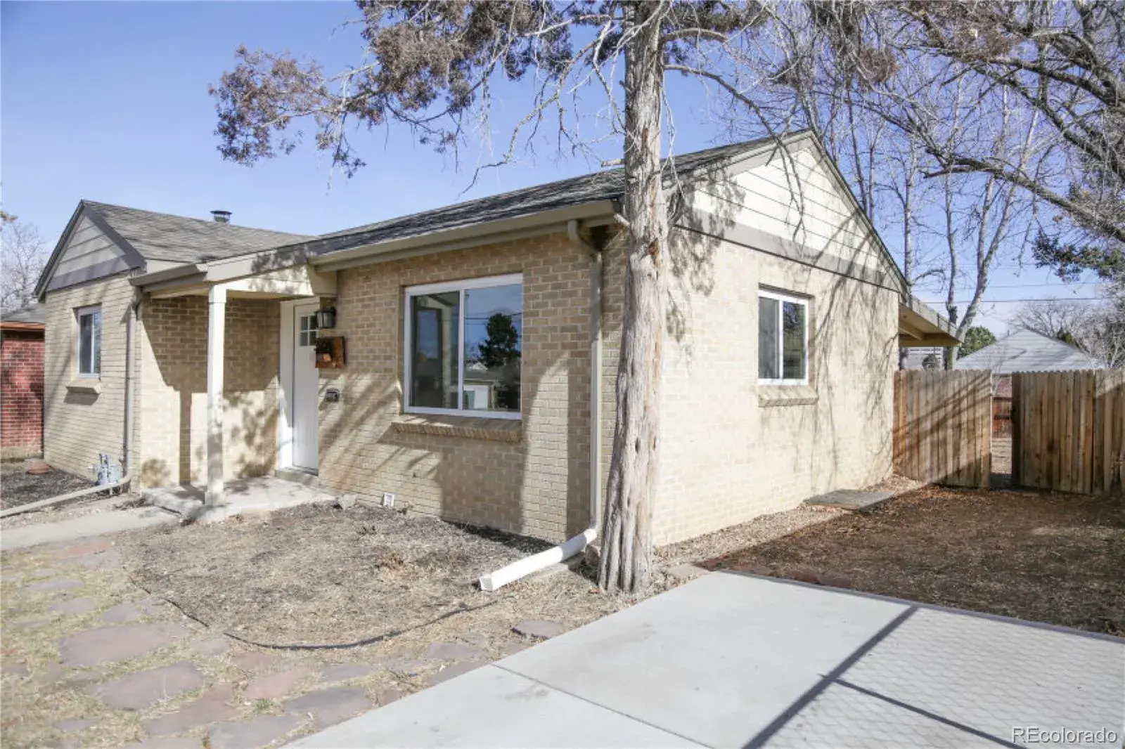 3290 Magnolia Street Denver CO 80207 MLS #REC1562447 02022026172752 1600 2