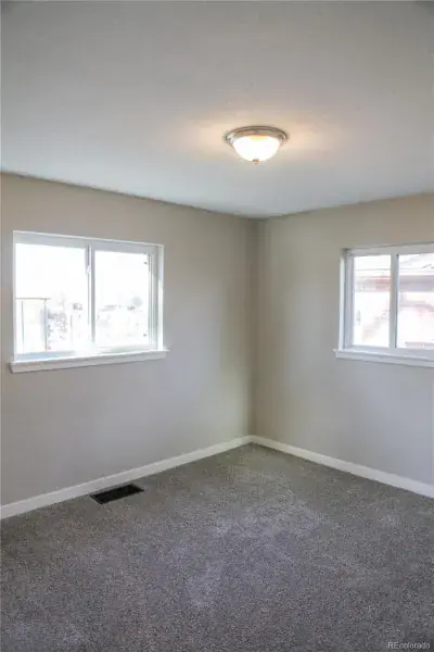 3290 Magnolia Street Denver CO 80207 MLS #REC1562447 02022026172752 800 17