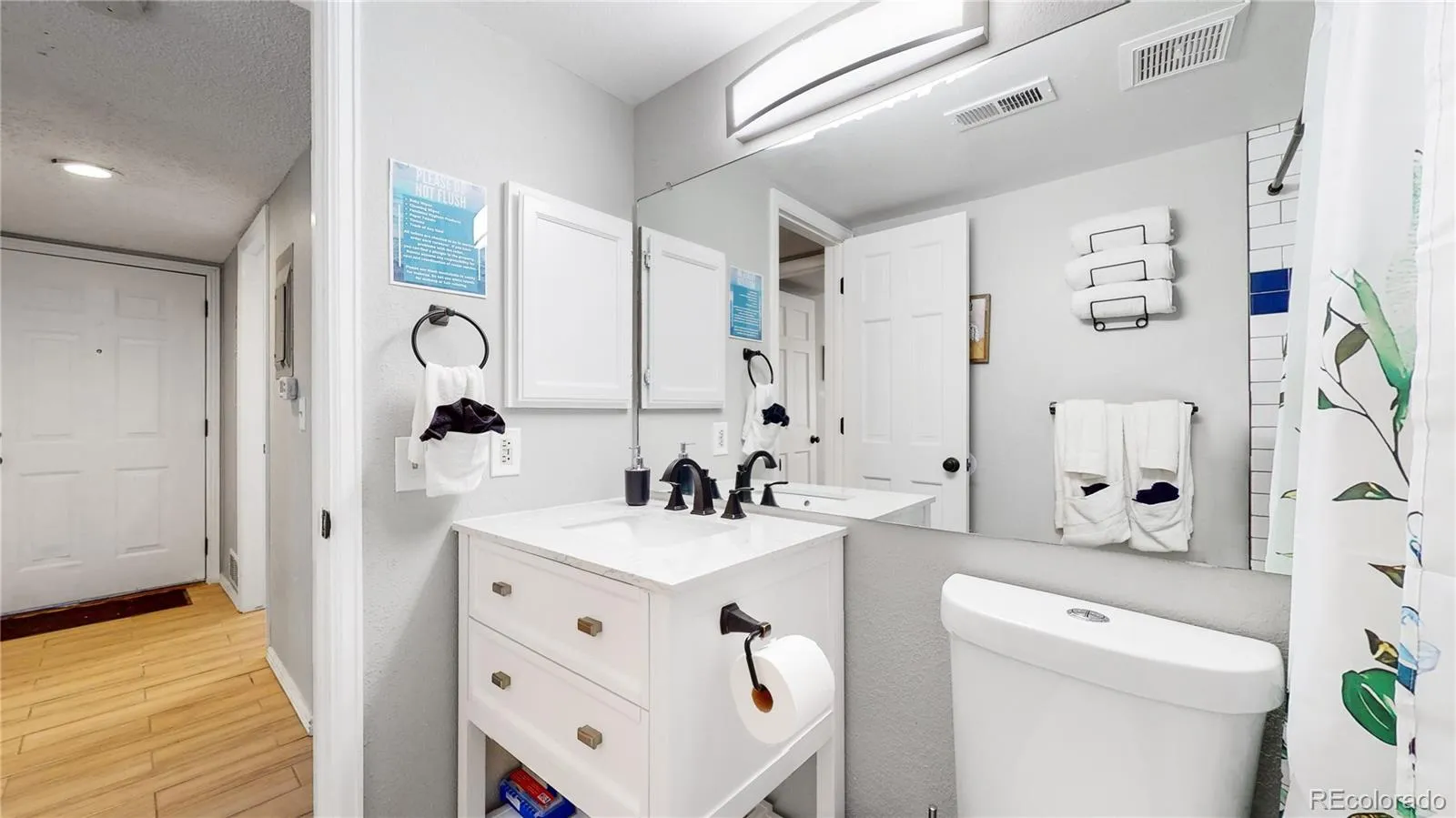 12434 E Tennessee Circle #B Aurora CO 80012 MLS #REC1563967 04142026070404 1600 17