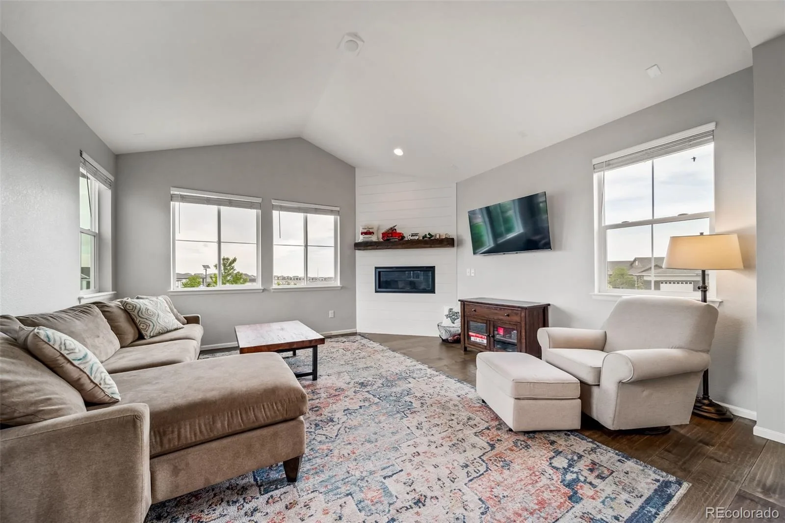 9300 Dunraven Street Arvada CO 80007 MLS #REC1566007 06092026203314 1600 13