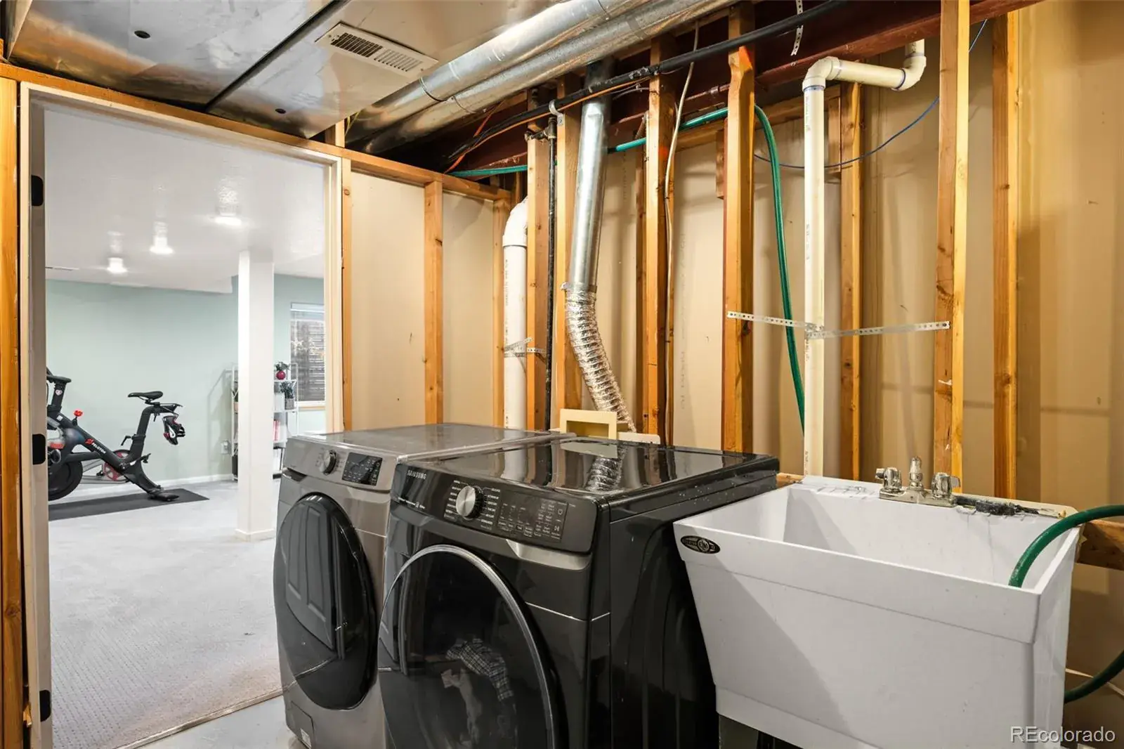 03012026204341 1600 25