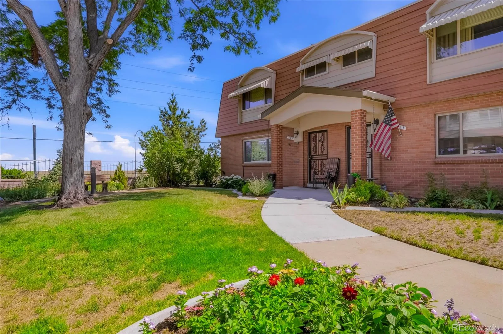 9207 E Center Avenue Denver CO 80247 MLS #REC1569939 06282026190459 1600 3