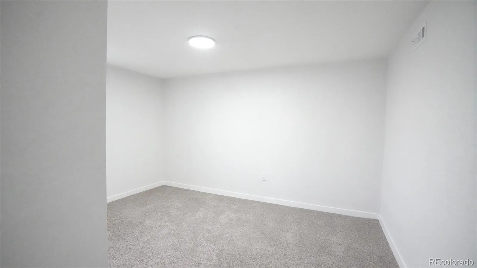 4082 W Eastman Avenue Denver CO 80236 MLS #REC1570778 05132026002407 1600 23