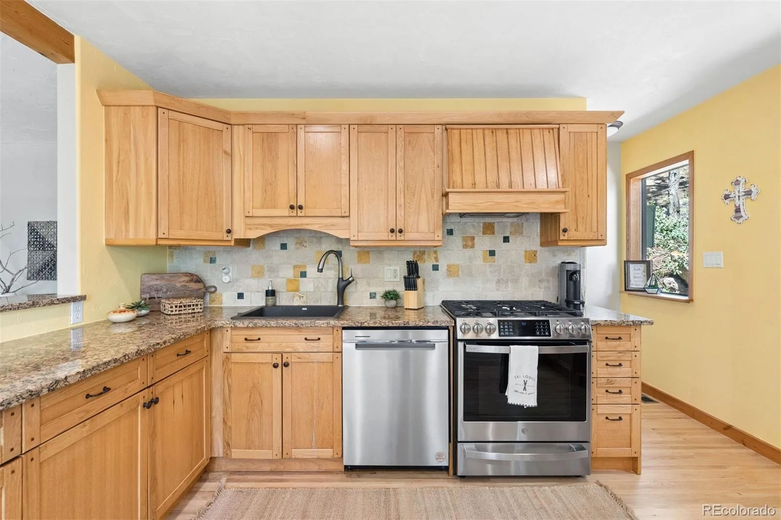 4388 Witter Gulch Road Evergreen CO 80439 | MLS #REC1572176 08272026201716 1600 11