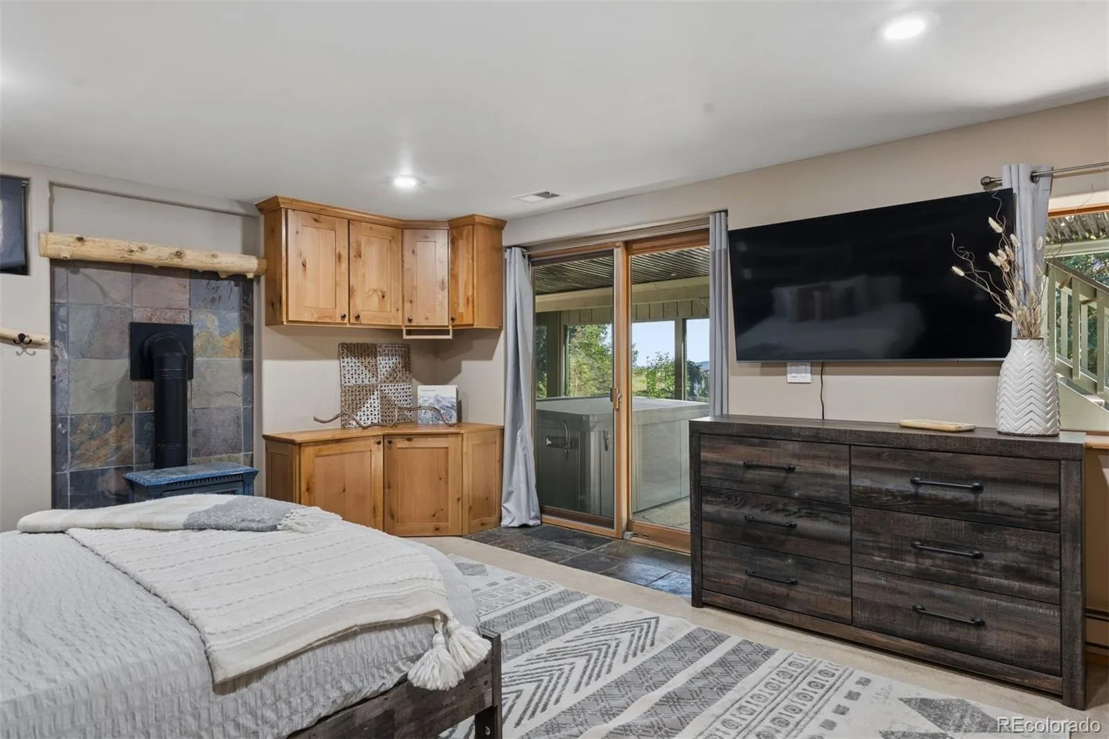 4388 Witter Gulch Road Evergreen CO 80439 | MLS #REC1572176 08272026201716 1600 25