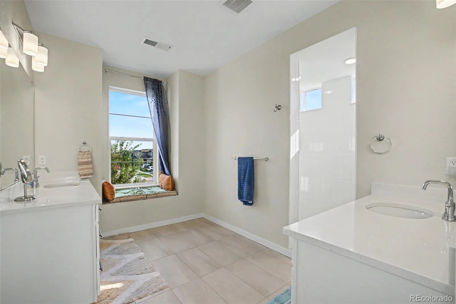 23933 E 39th Avenue Aurora CO 80019 | MLS #REC1573276 08112026215635 1600 22