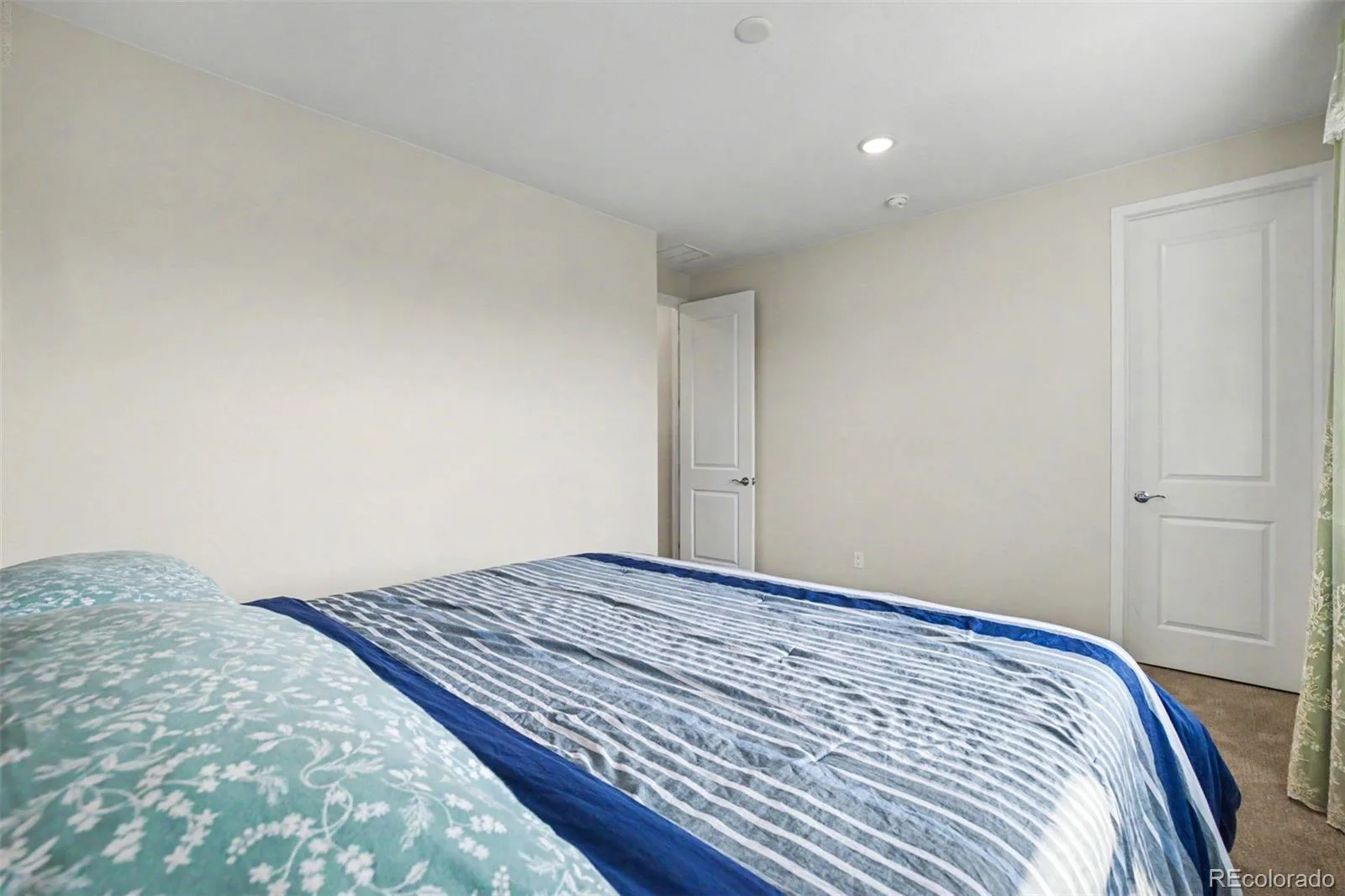 23933 E 39th Avenue Aurora CO 80019 | MLS #REC1573276 08112026215635 1600 26