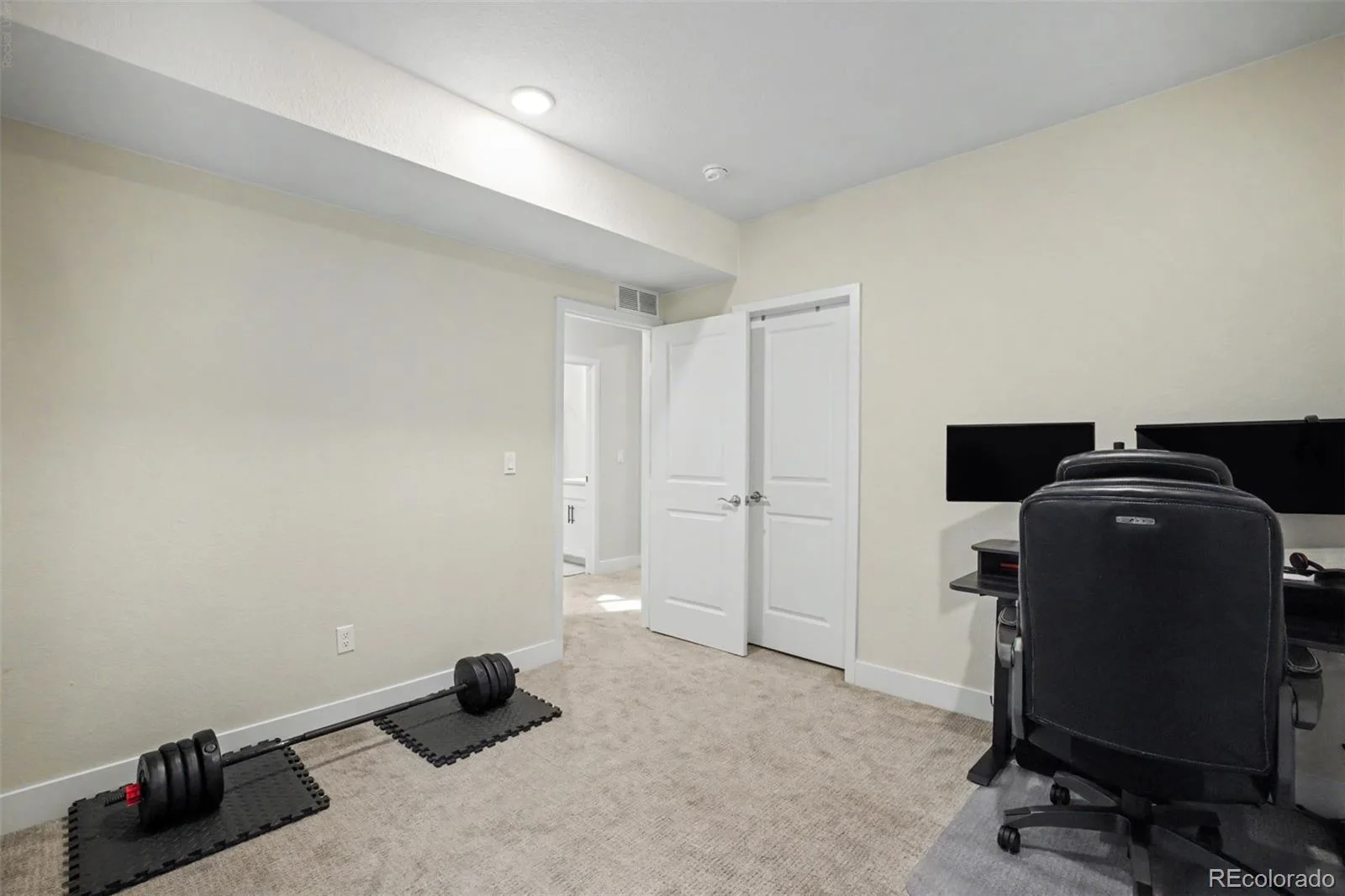 23933 E 39th Avenue Aurora CO 80019 | MLS #REC1573276 08112026215635 1600 40