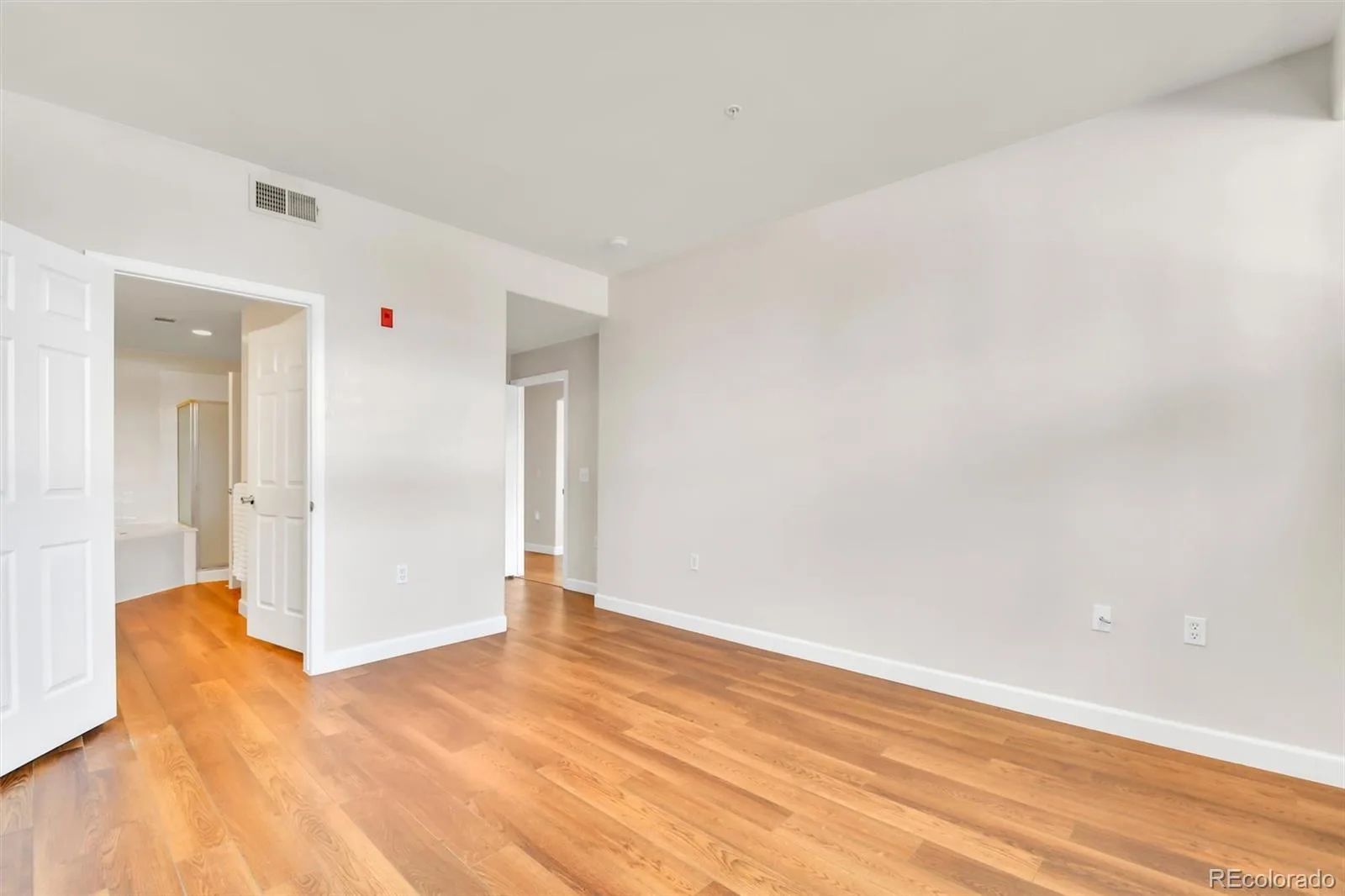 1747 N Pearl Street #108 Denver CO 80203 MLS #REC1574267 06092026074218 1600 13