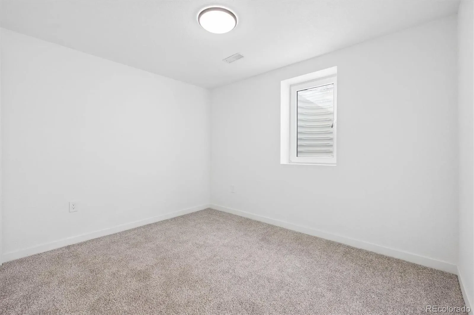 03232026215111 1600 19