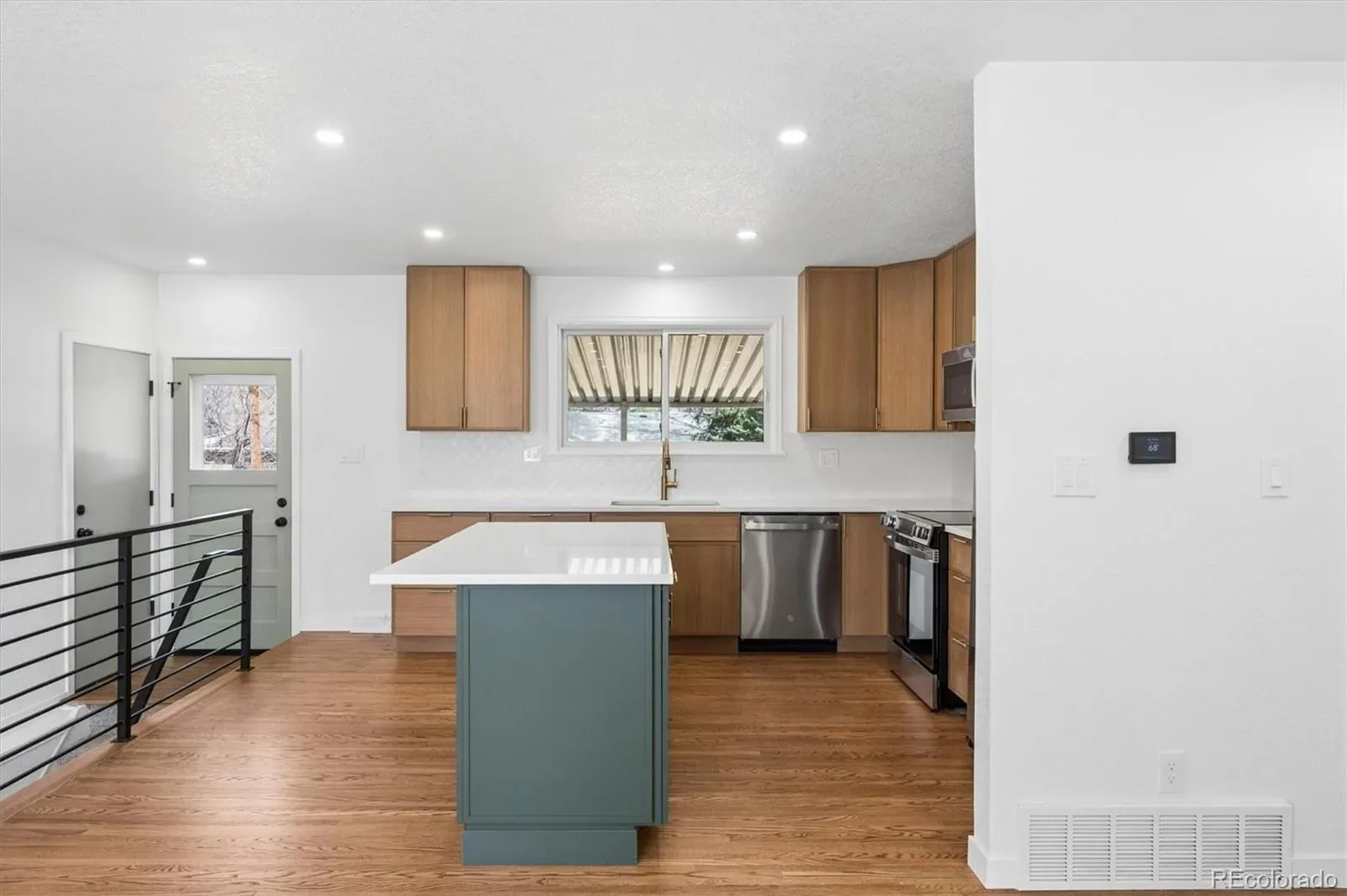 03232026215111 1600 4