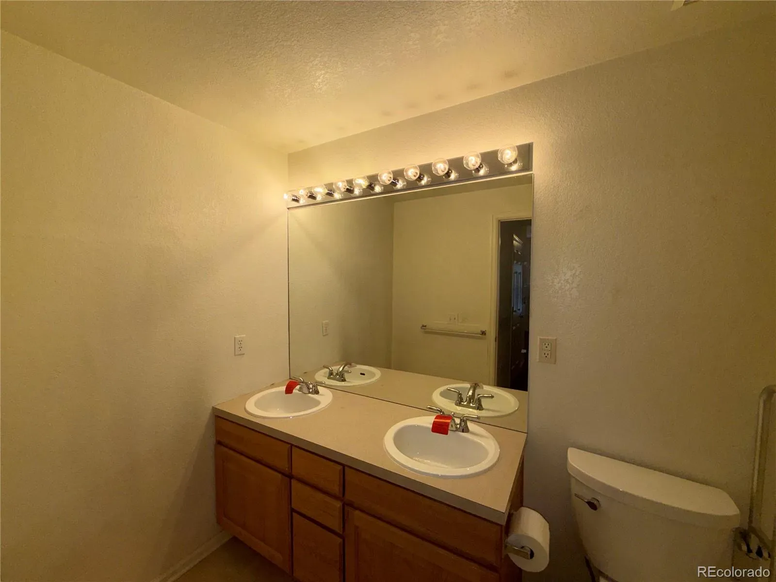 4385 S Balsam Street #2-104 Littleton CO 80123 MLS #REC1574855 03192026172250 1600 10