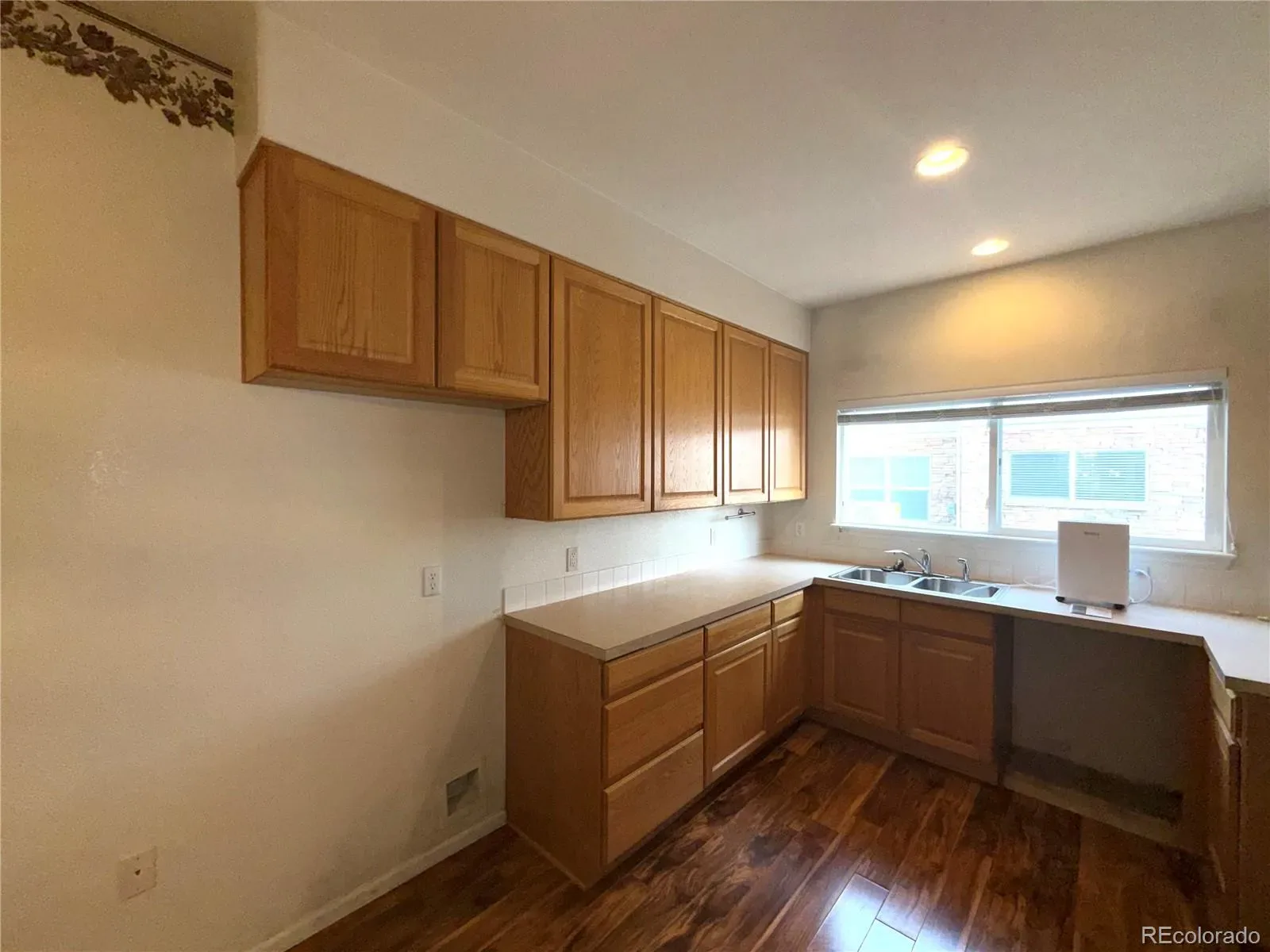 4385 S Balsam Street #2-104 Littleton CO 80123 MLS #REC1574855 03192026172250 1600 4