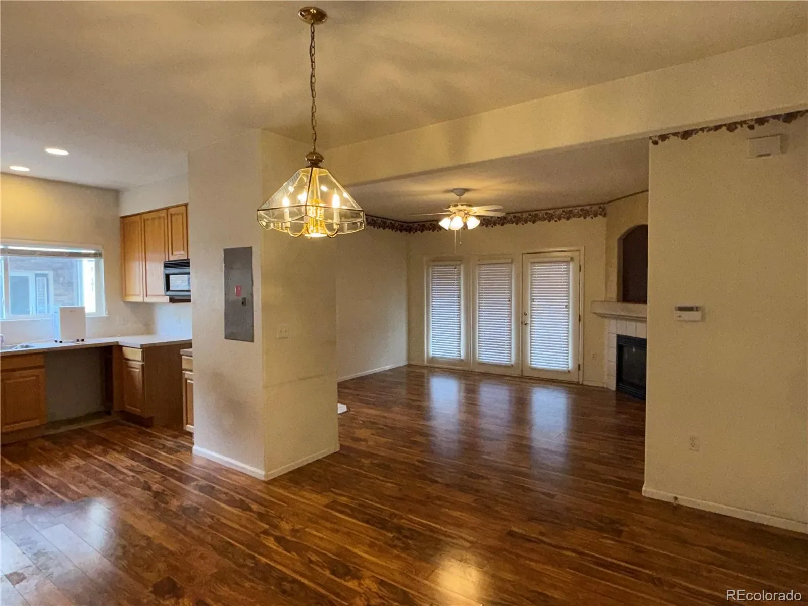 4385 S Balsam Street #2-104 Littleton CO 80123 MLS #REC1574855 03192026172250 1600 5