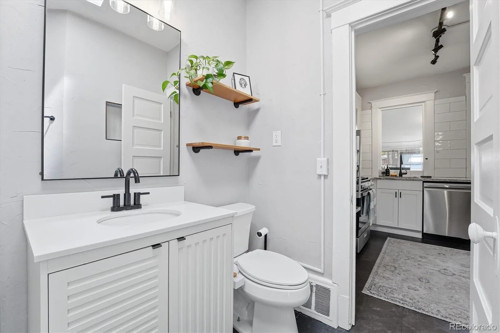 503 S Grant Street Denver CO 80209 MLS #REC1575078 05052026191535 1600 11