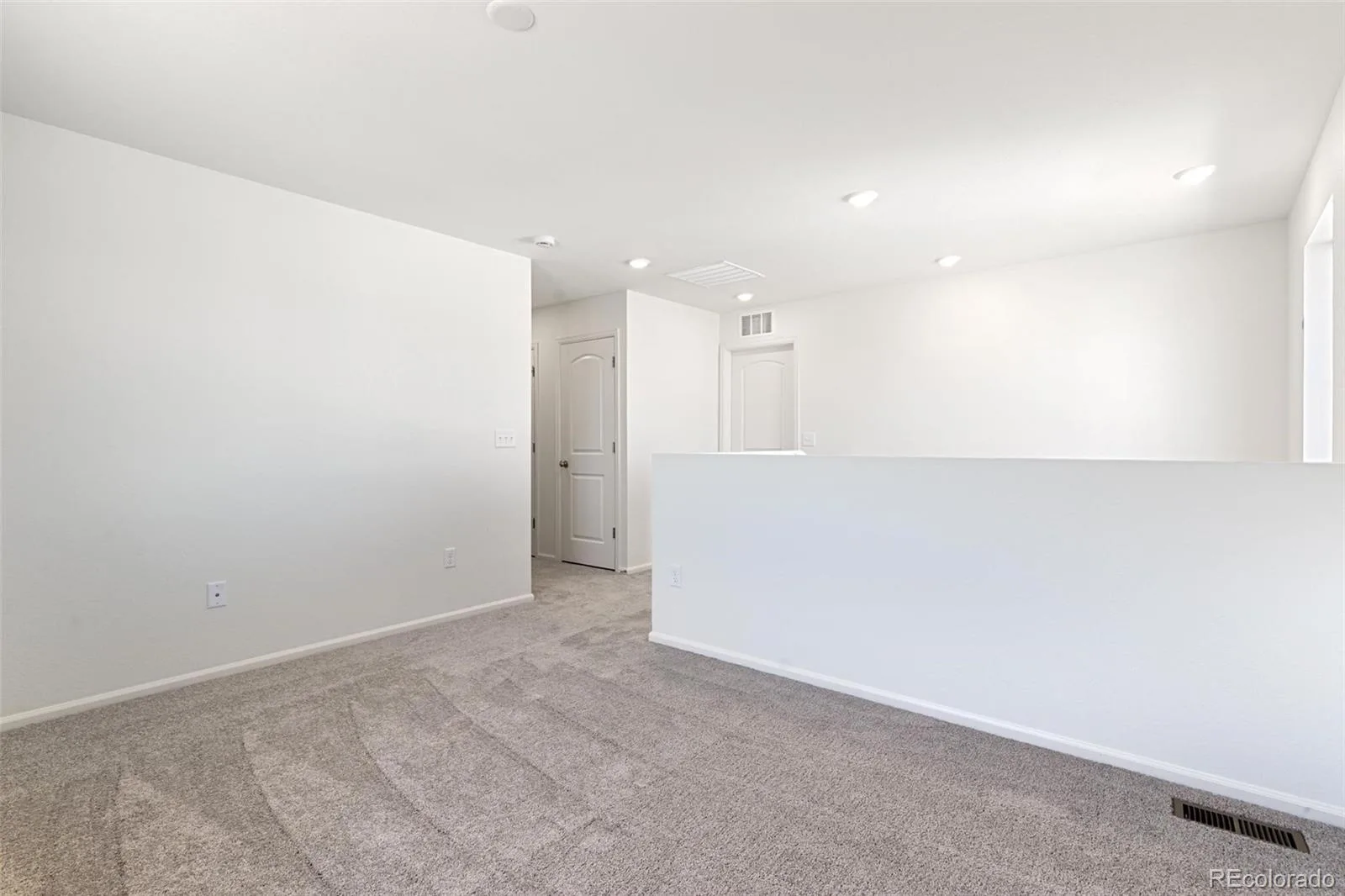 20474 E 57th Avenue Aurora CO 80019 | MLS #REC1575426 07312026231630 1600 17