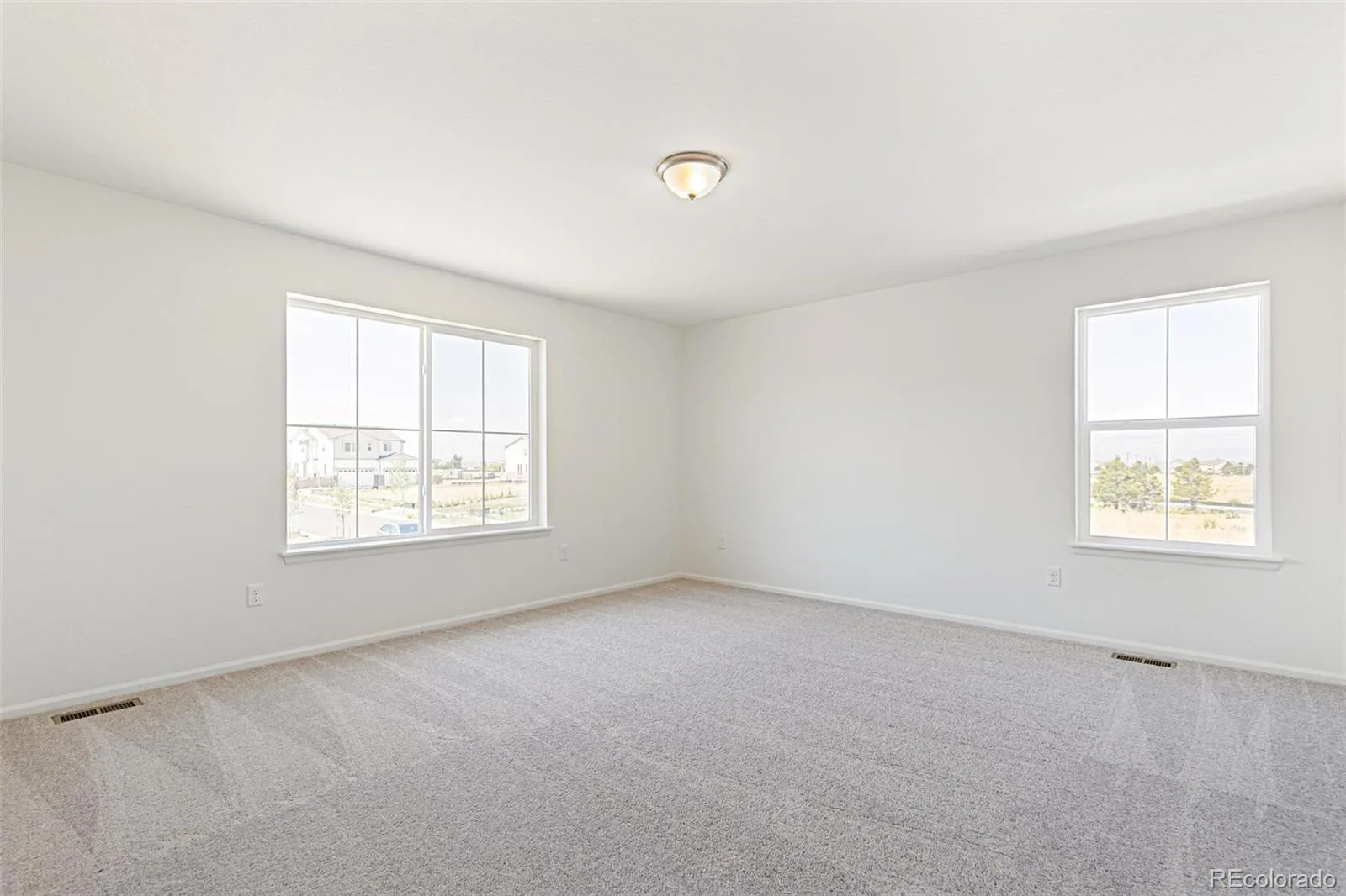 20474 E 57th Avenue Aurora CO 80019 | MLS #REC1575426 07312026231630 1600 18